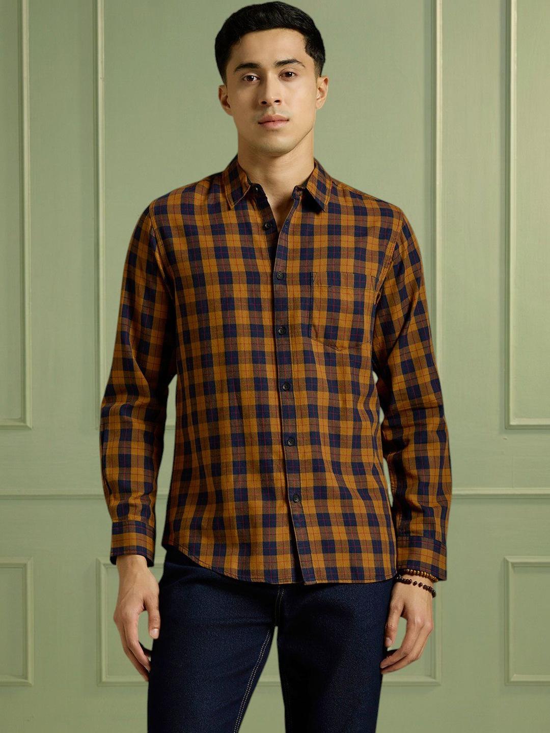 Roadster Lifestyle Co Checked Cotton Spread Collar Shirts