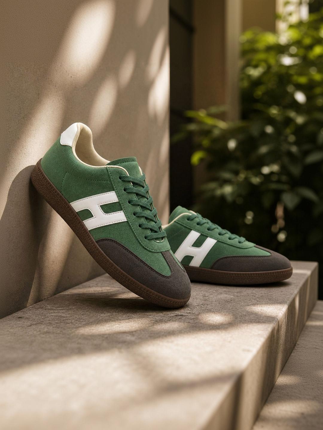 Roadster Men Colourblocked Sneakers - Image 1