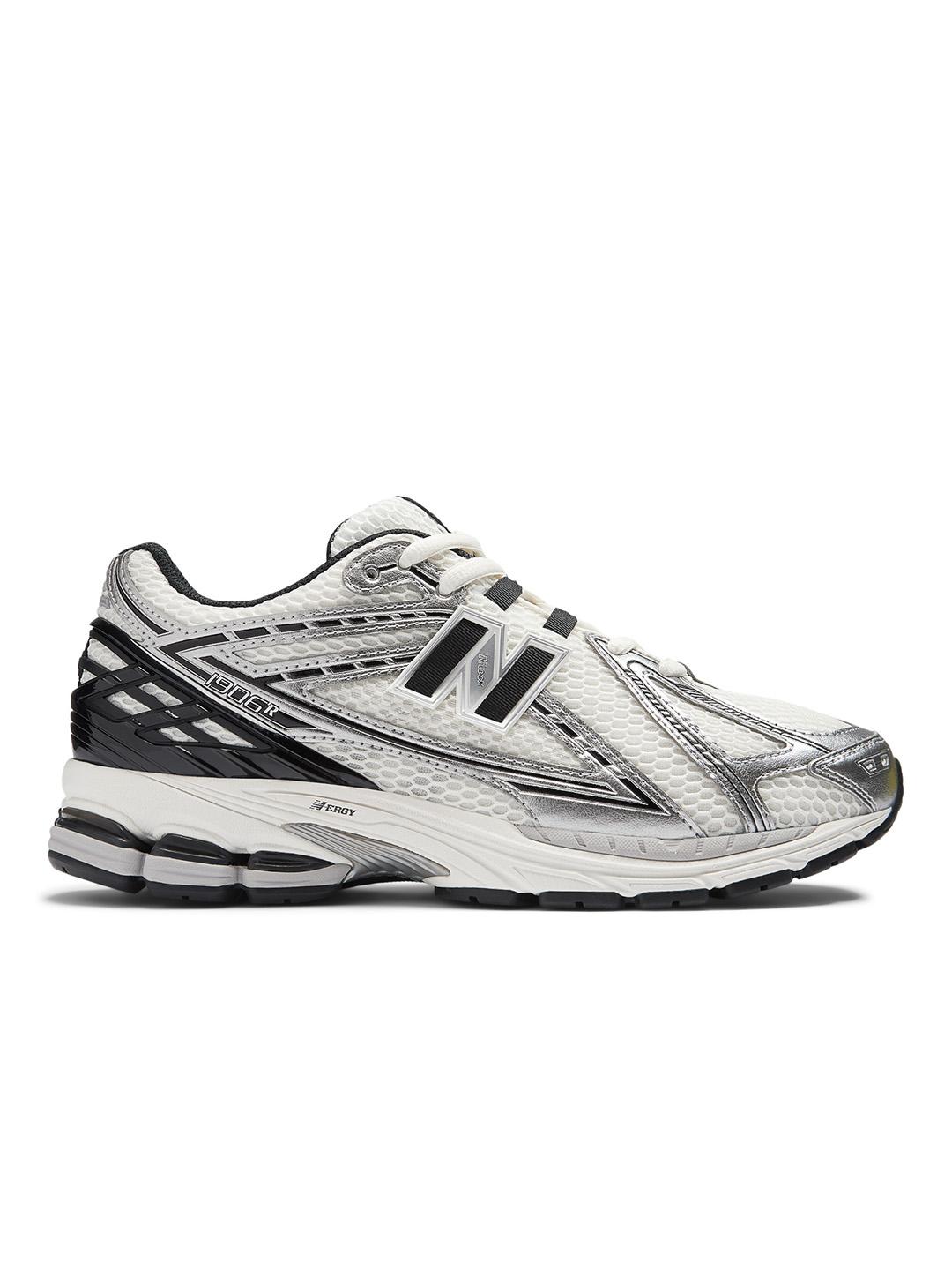 New Balance Men 1906R Colourblocked Sneakers