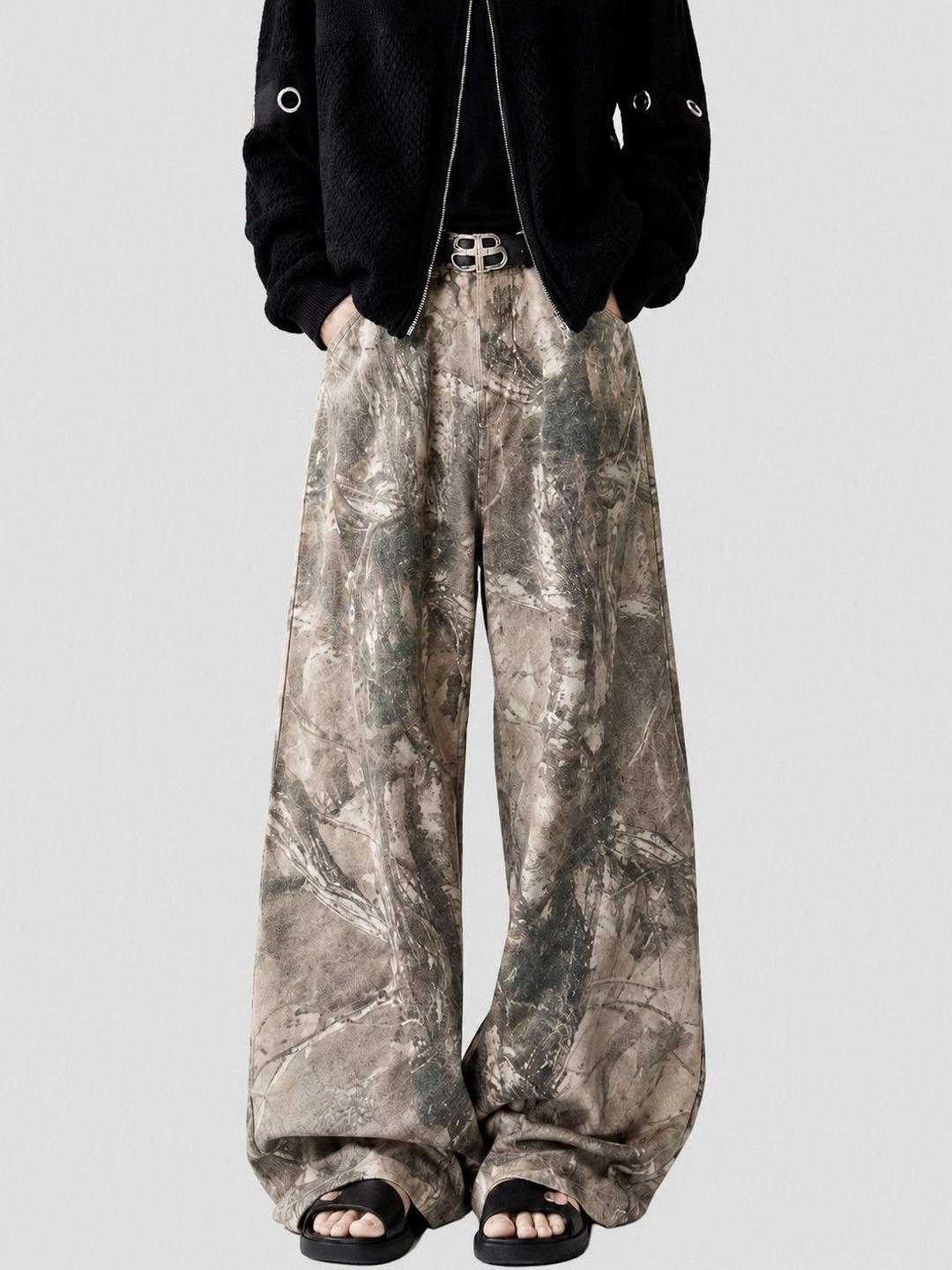 Suo Men Camouflage Printed Relaxed Trousers