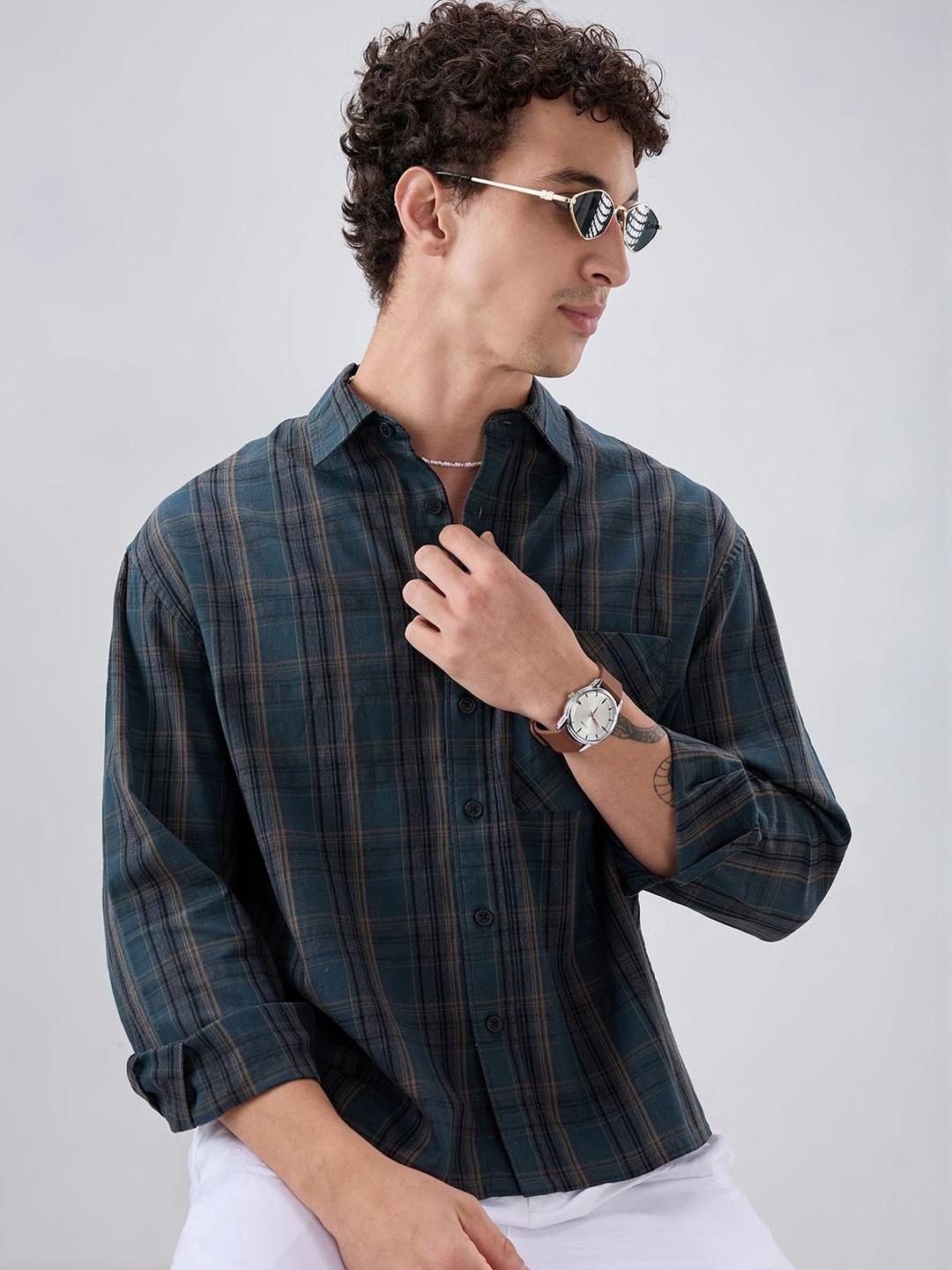 VASTRADO Deep Forest Green Plaid Crop Shirt - Image 1