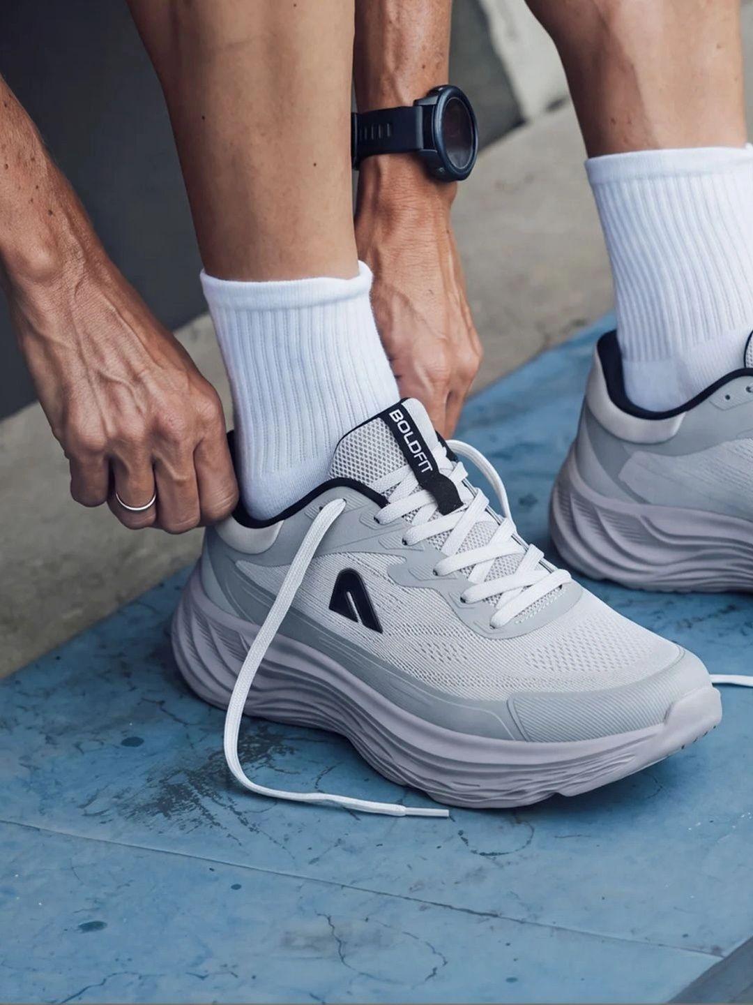 BOLDFIT Men Grey Kinetic Running Shoes - Image 1