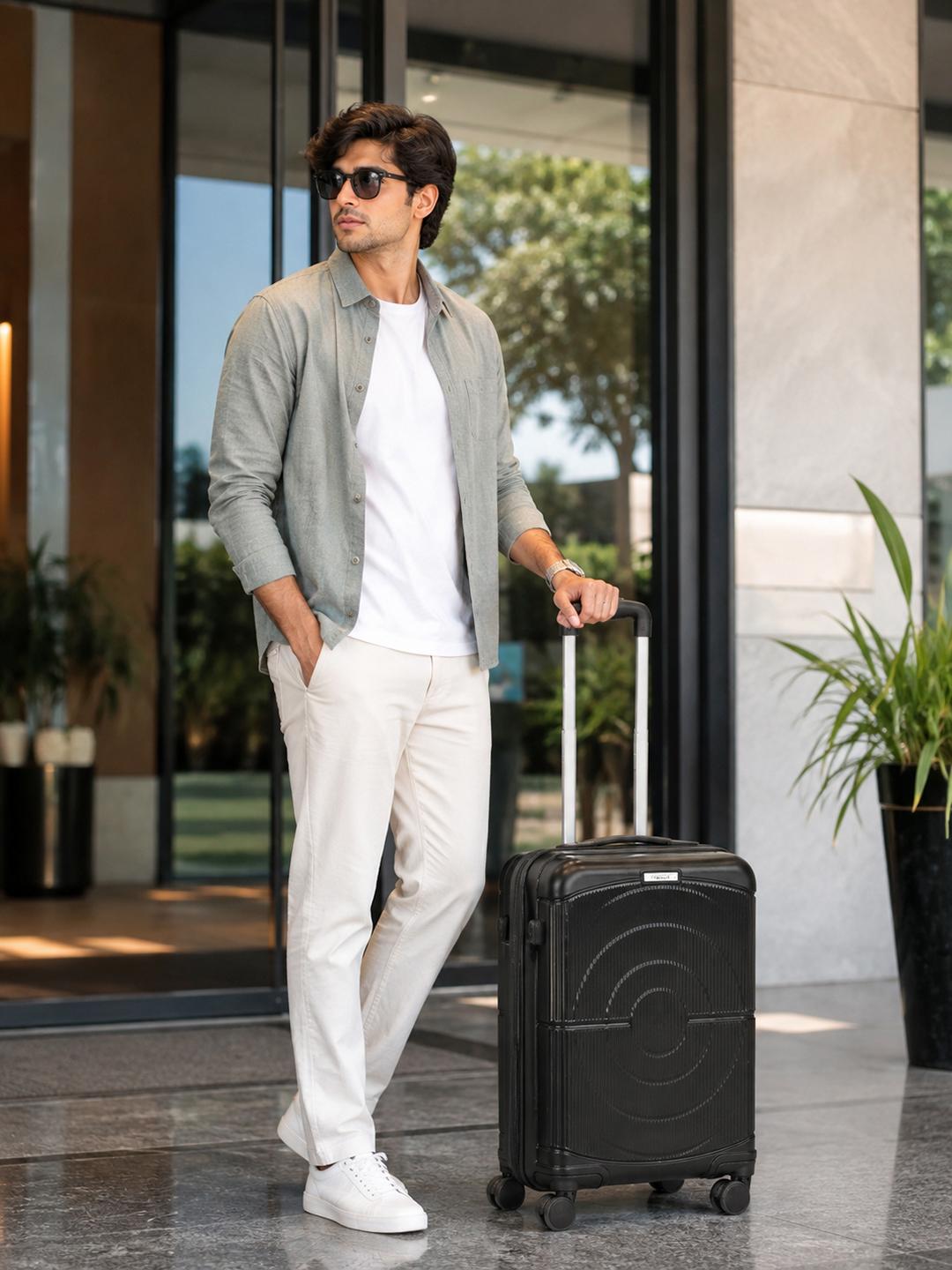 Teakwood Leathers Concentrix 38L 8-Wheel Cabin Trolley Bag - Image 1