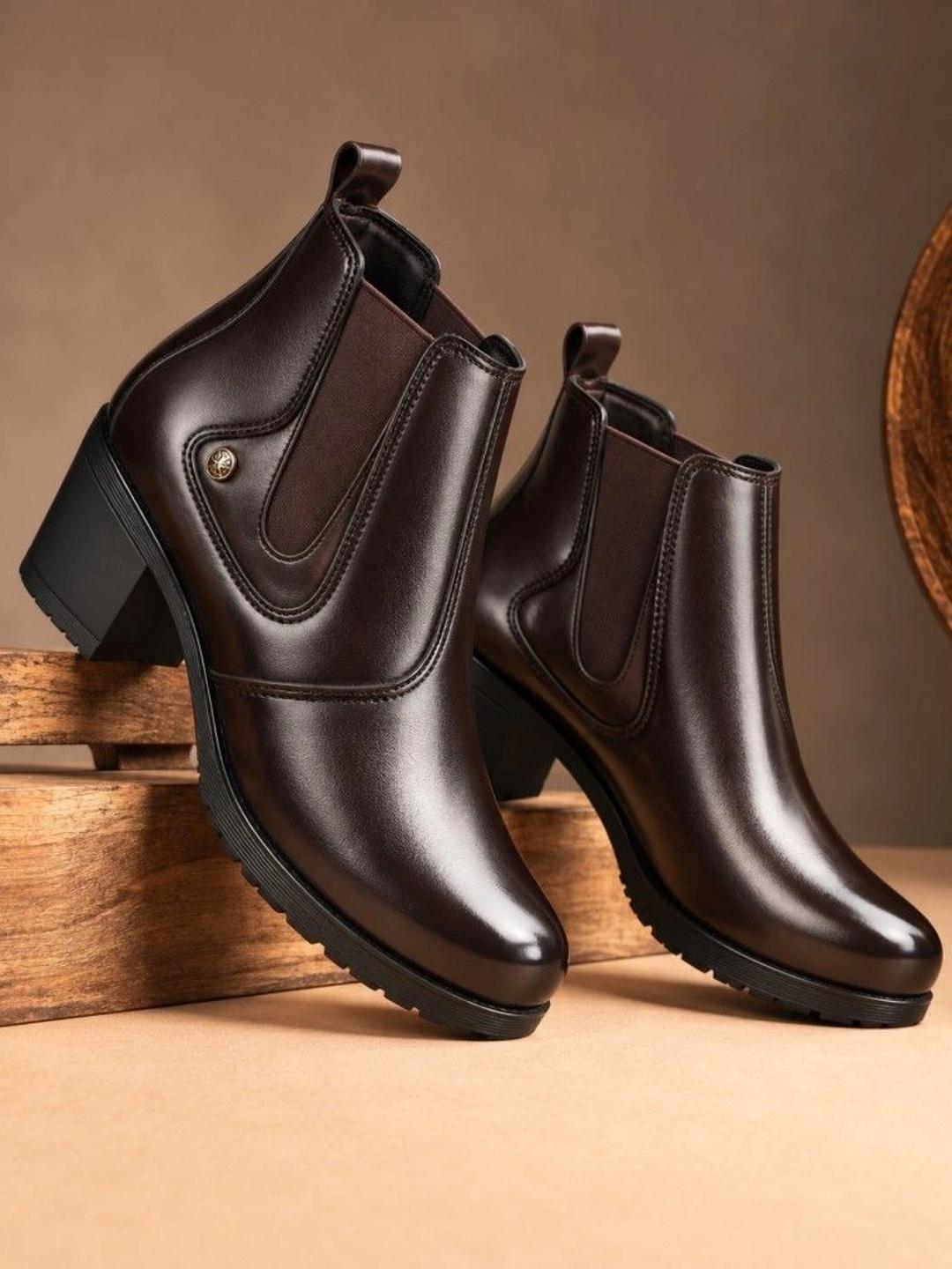 KRAASA Women Round Toe Slip-On Chelsea Boots - Image 1
