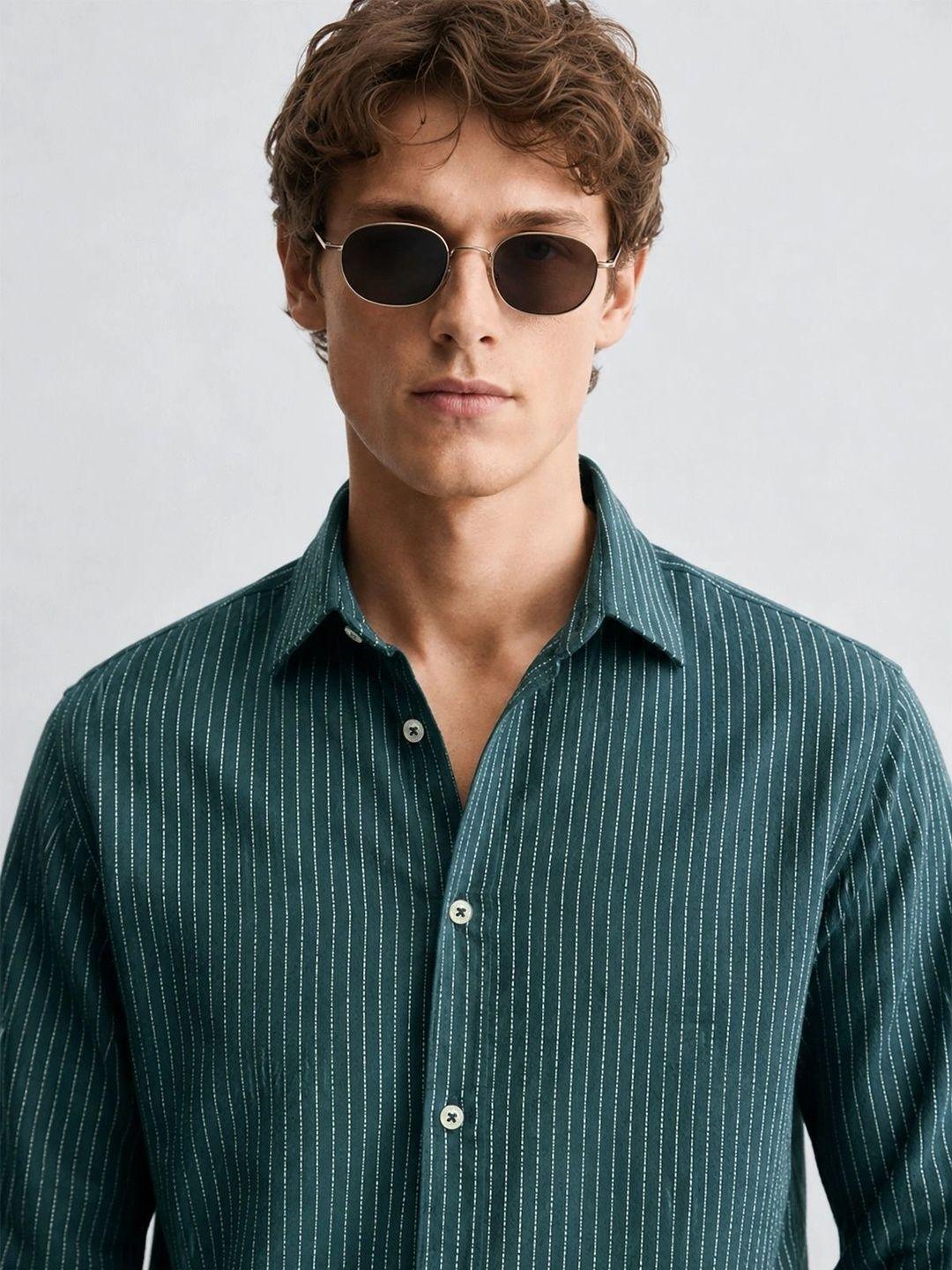 MISCHIEF MONKEY Men Classic Striped Casual Shirt - Image 1