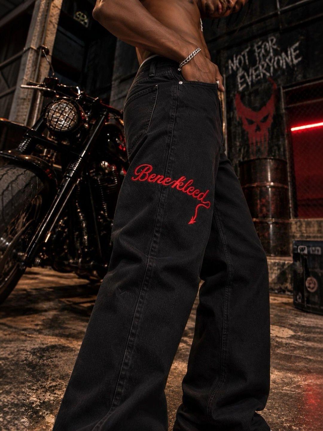 Bene Kleed Men Relaxed Fit Mid-Rise Embroidered Jeans - Image 1