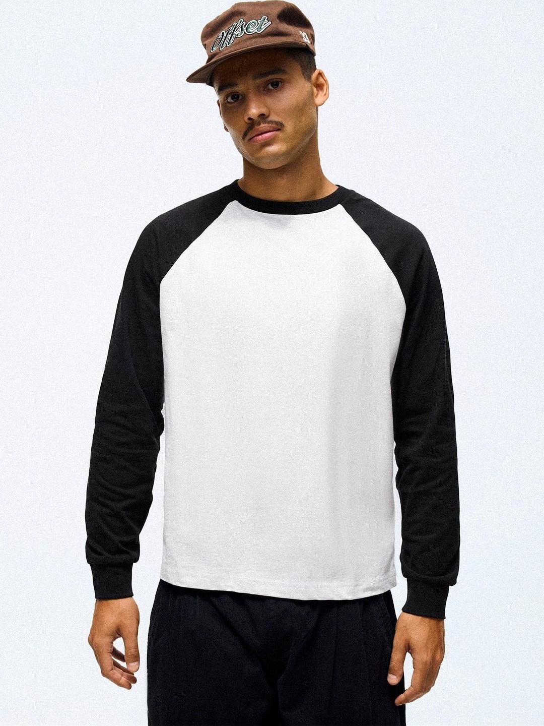 Bershka Men Colourblocked T-shirt - Image 1