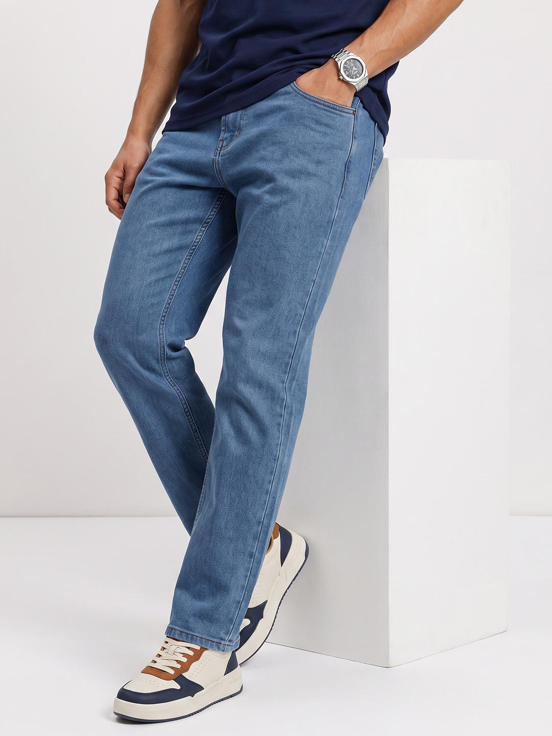 Roadster Men Straight Fit Jeans - Image 1