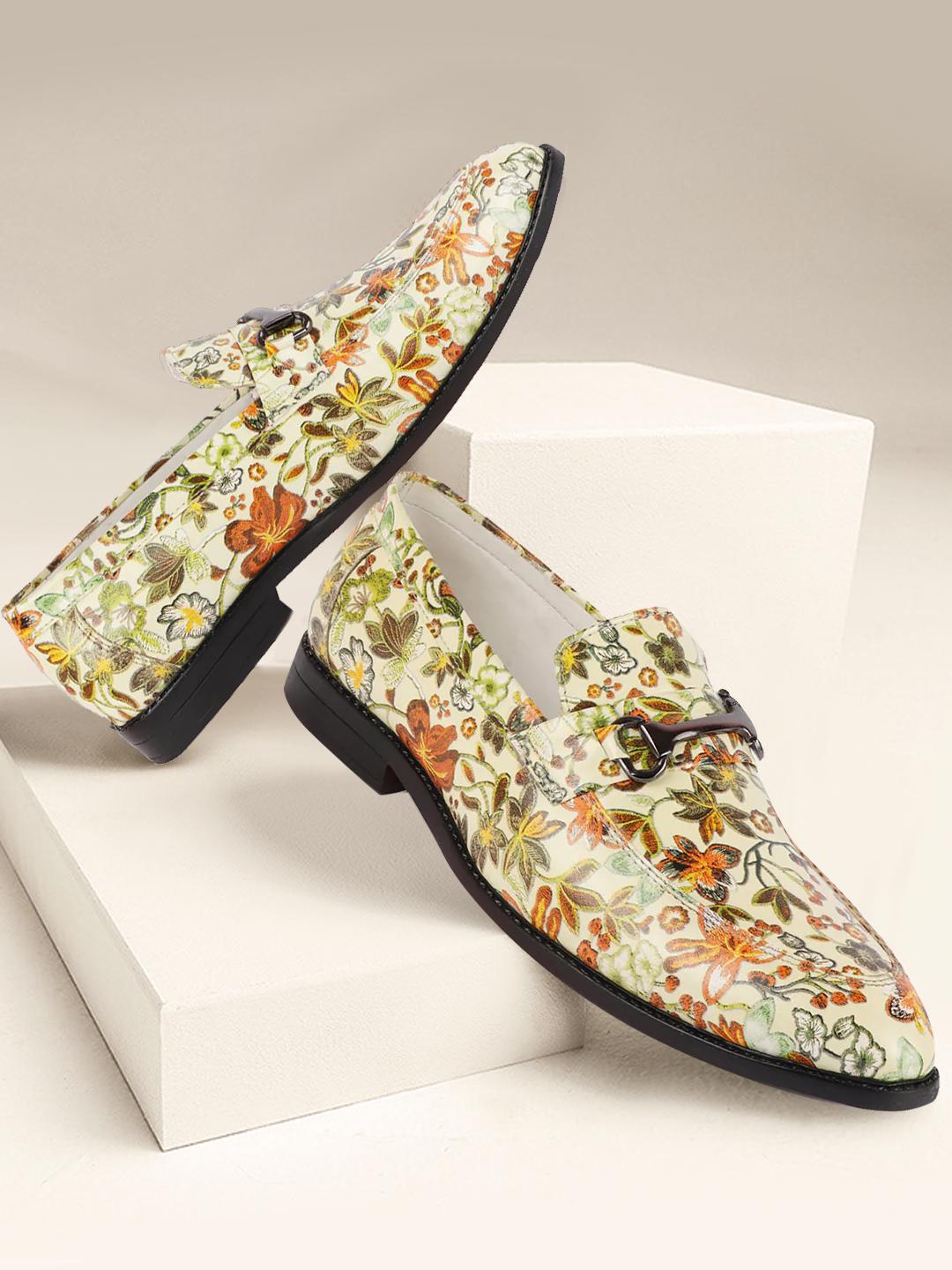 FAUSTO Men Cream-Coloured Floral Printed Loafers