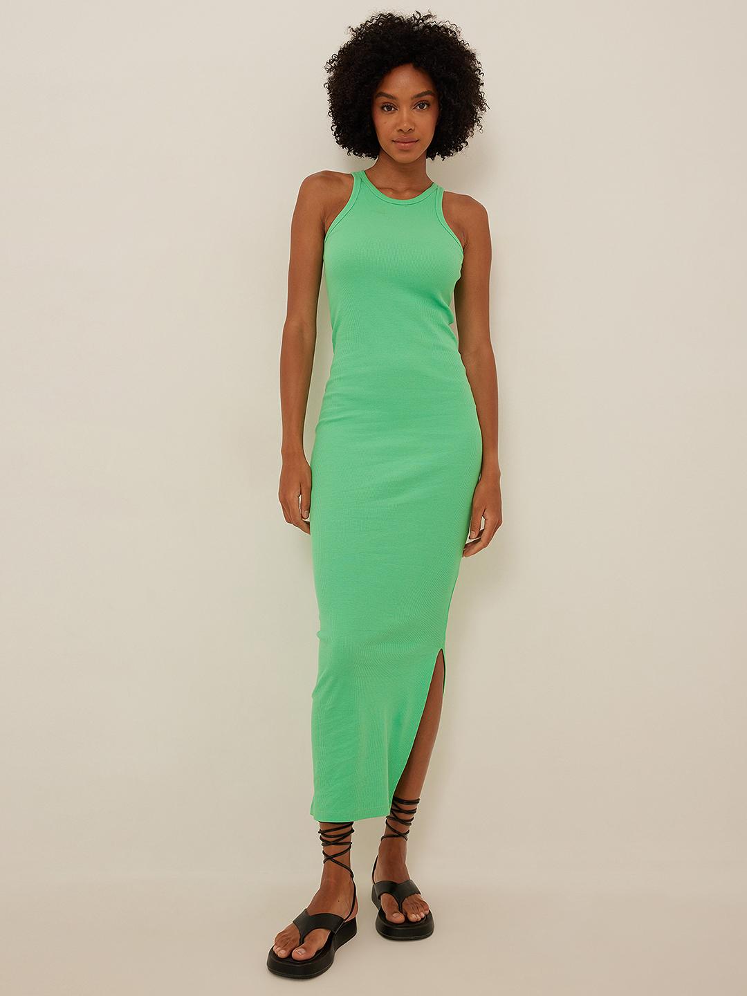 na kd green dress Rent NA-KD x Josefine Hj Long Sleeve Maxi Dress In Green main image 1