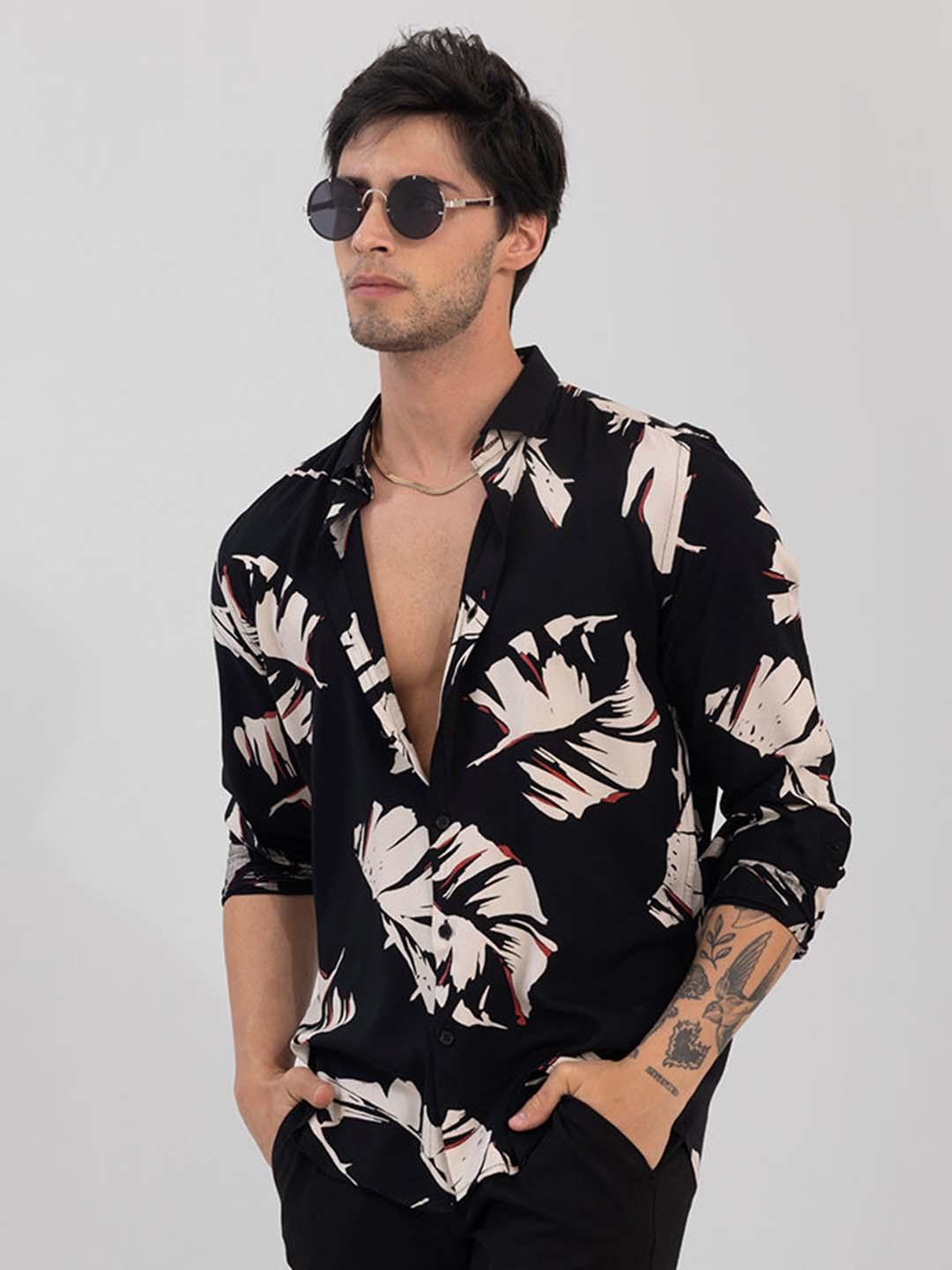 Buy Snitch Men Slim Fit Floral Printed Casual Shirt - Shirts for