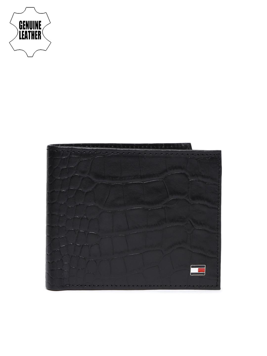 Tommy Hilfiger Men Black Leather Two Fold Wallet - Image 1