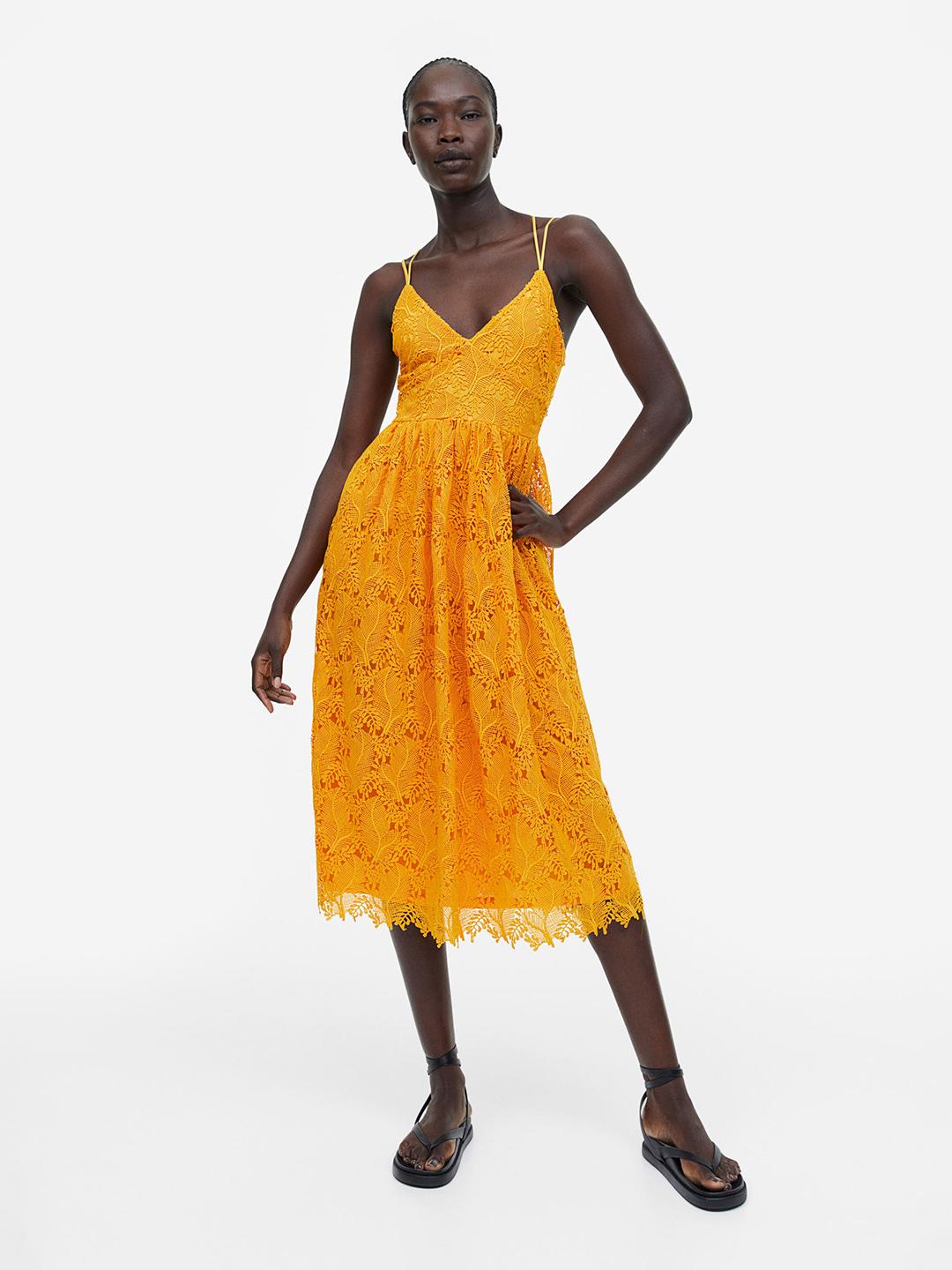 lace v neck dress h&m Women's Cream/black Lace-Trimmed Dress