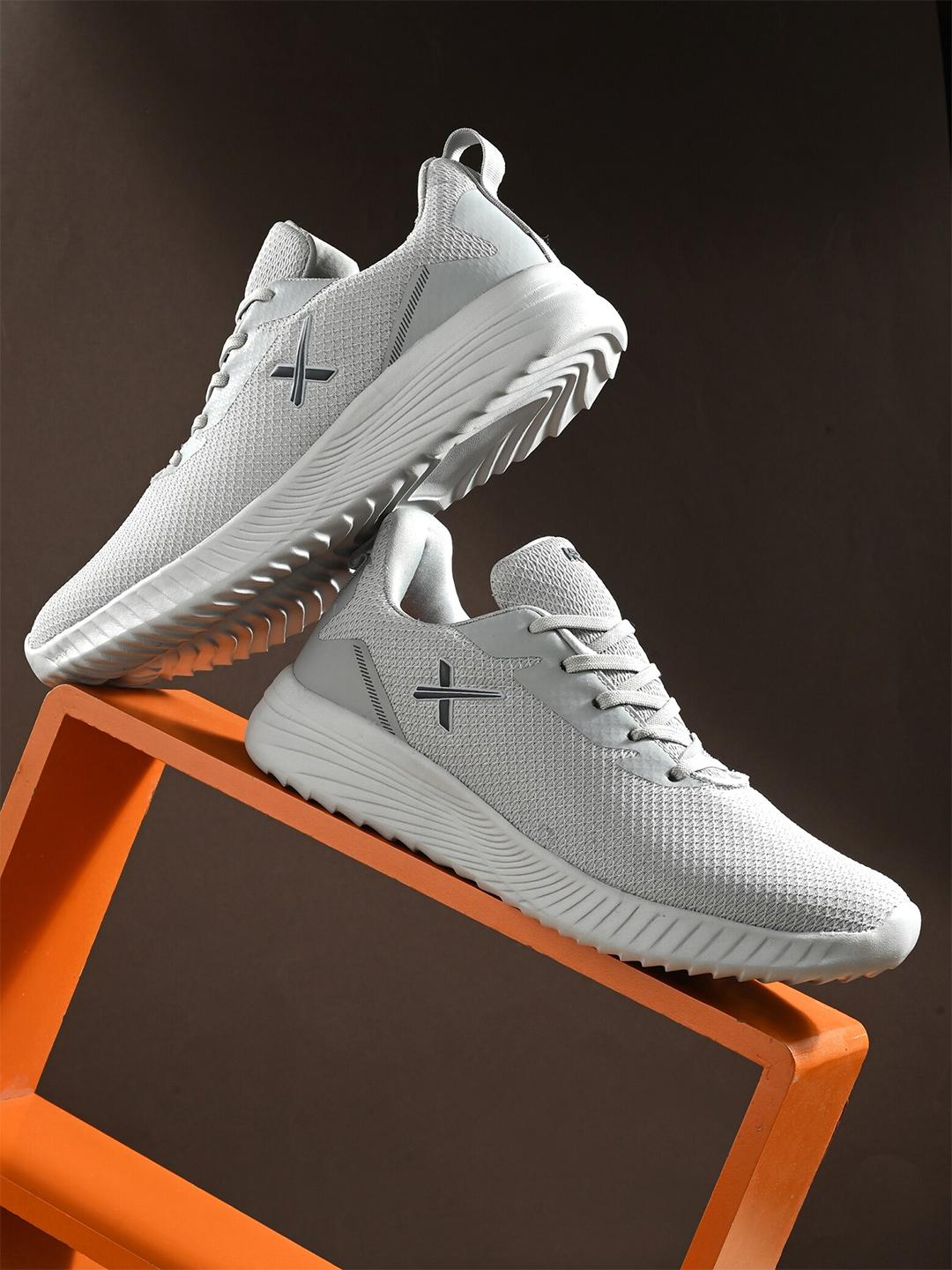 Buy HRX by Hrithik Roshan Men Zoom Technology Non Marking Running