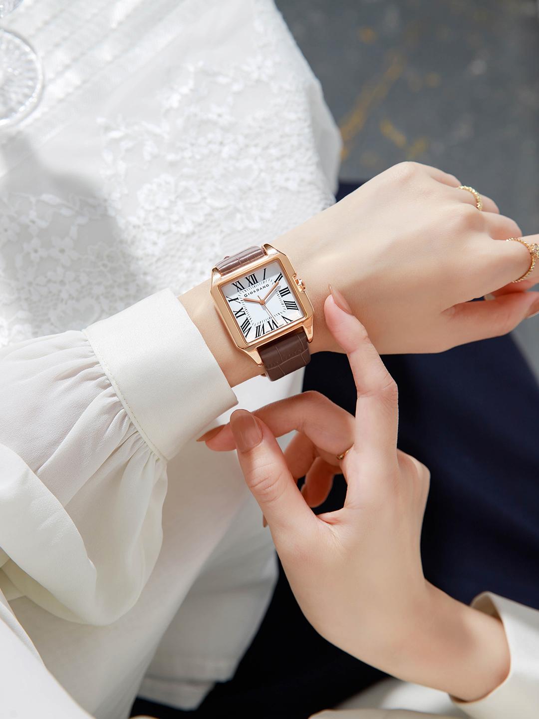 Buy GIORDANO Women Dial & Leather Textured Straps Analogue Watch