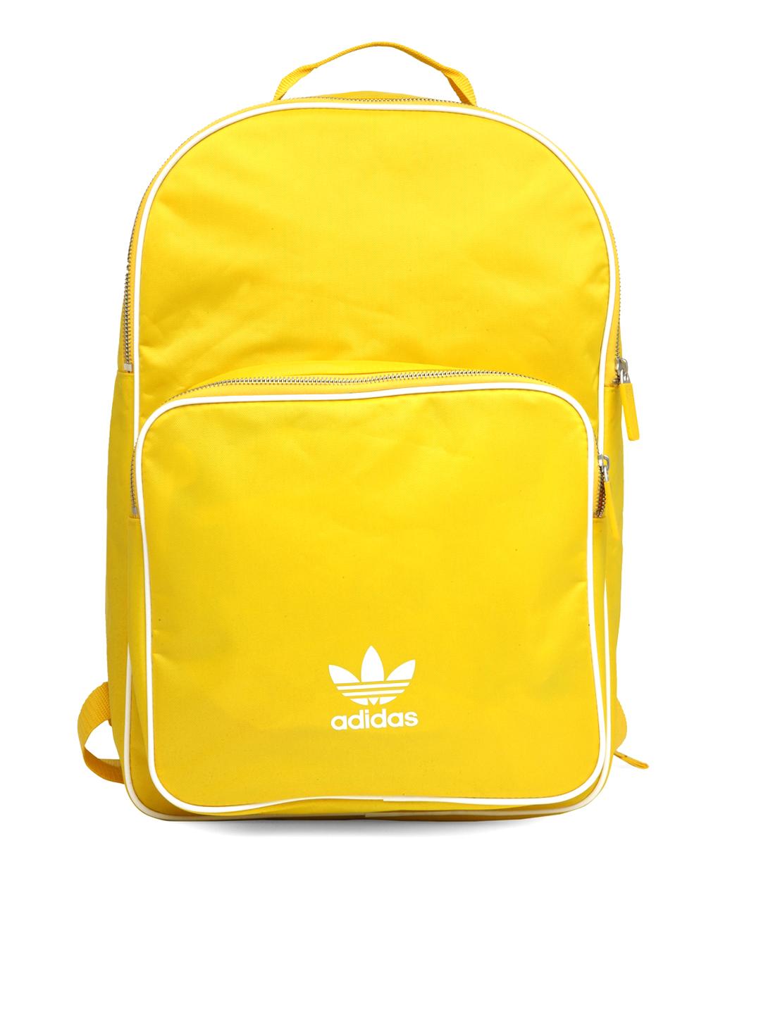adidas backpack yellow stripes AFA Argentina 26 With its playful graphic design Adidas Rucksack Gelb - Adidas