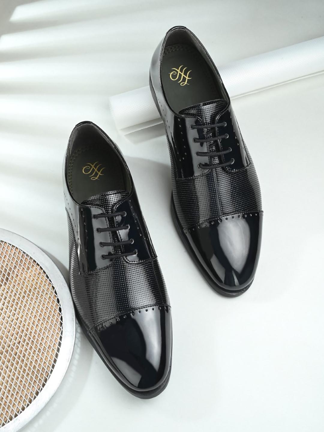 House of Pataudi Men Textured Wrinkle Free Formal Derbys