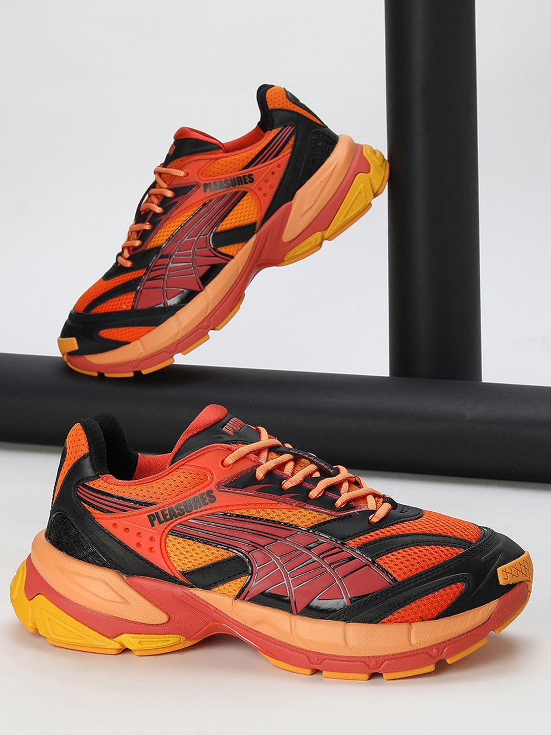 ULTRA ／ YOUTHFUL PLEASURES youthful pleasures | ULTRA | Christoph Heemann