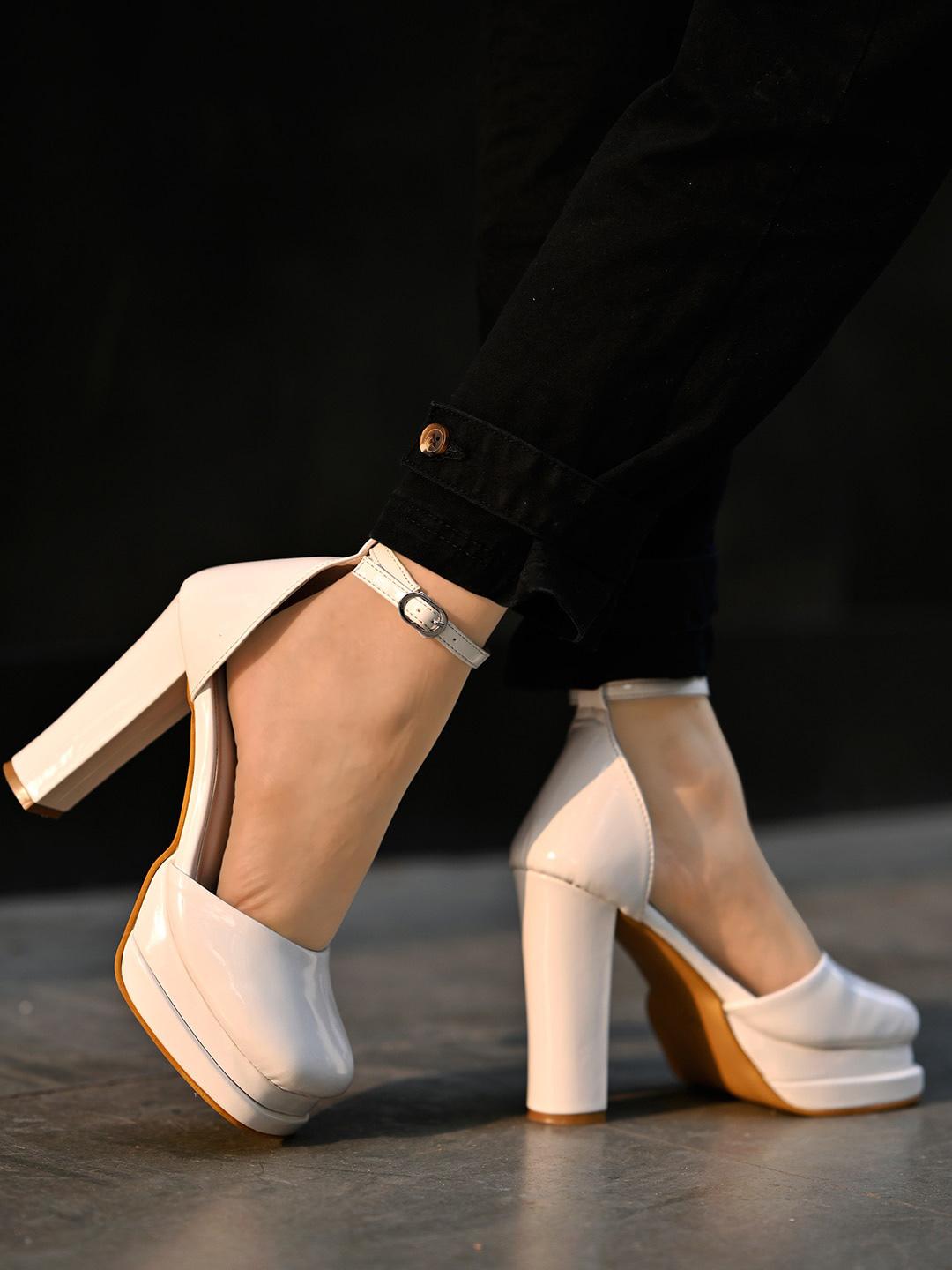 靴 GRAPE LACE-UP PLATFORM SHOES STAND TRAP Buy Shoetopia Zepto Square Toe Platform Pumps With Ankle Loop