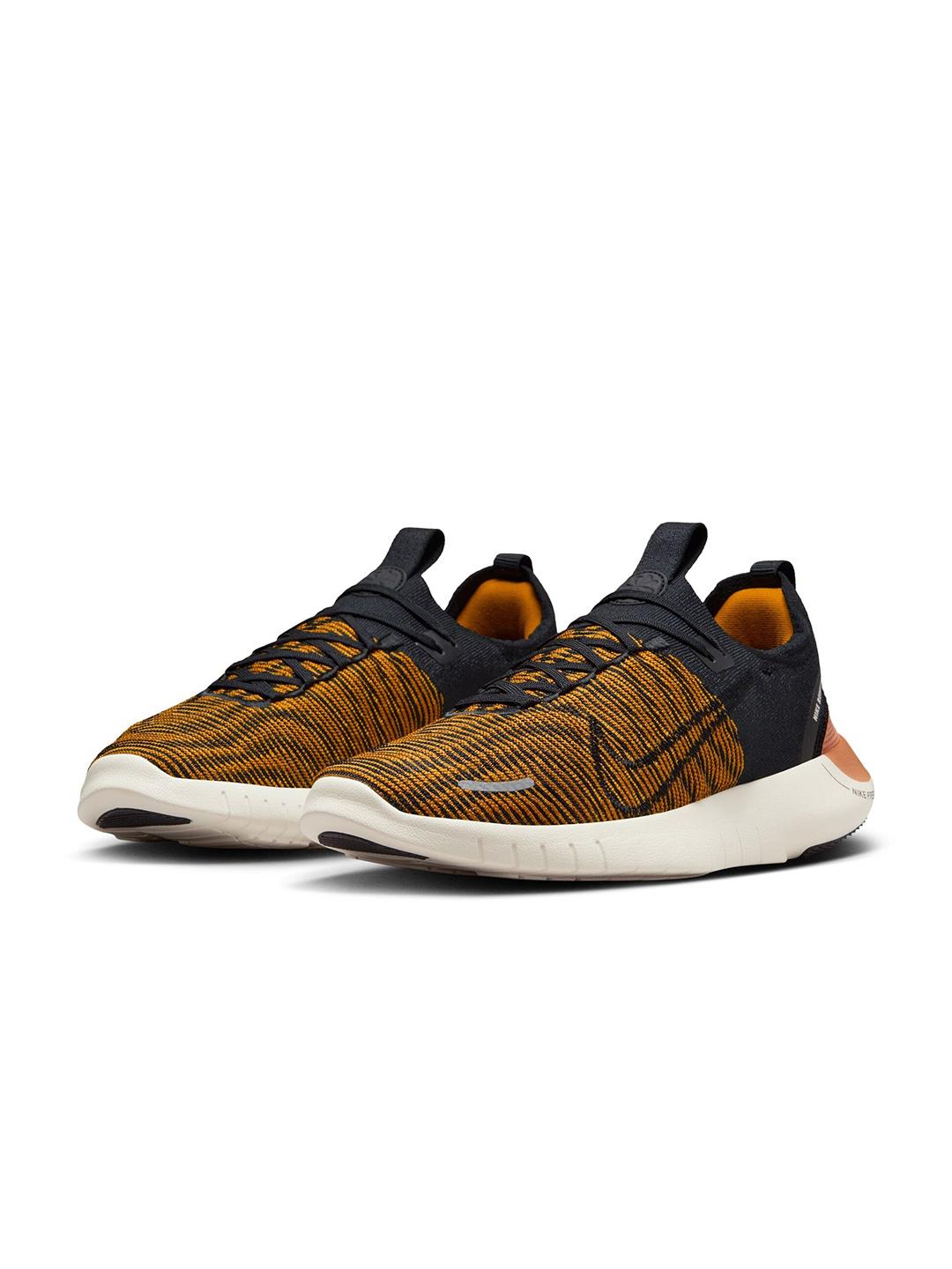 Nike Men Free RN NN Running Shoes - Main Image