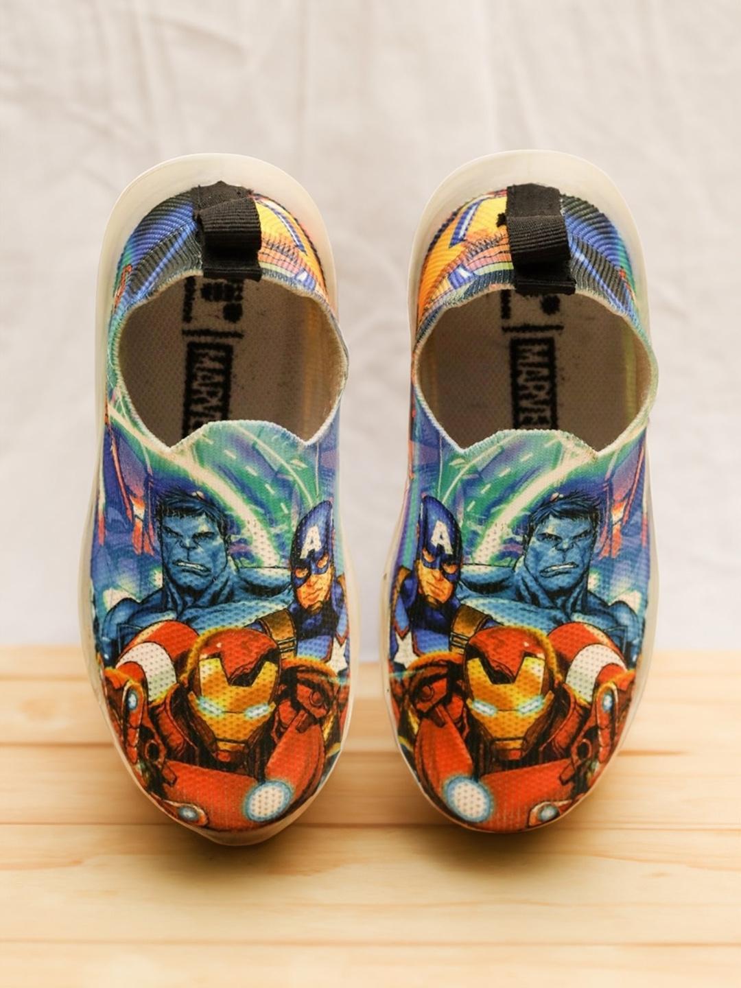 toothless Boys Avengers Printed LED Slip On sneakers