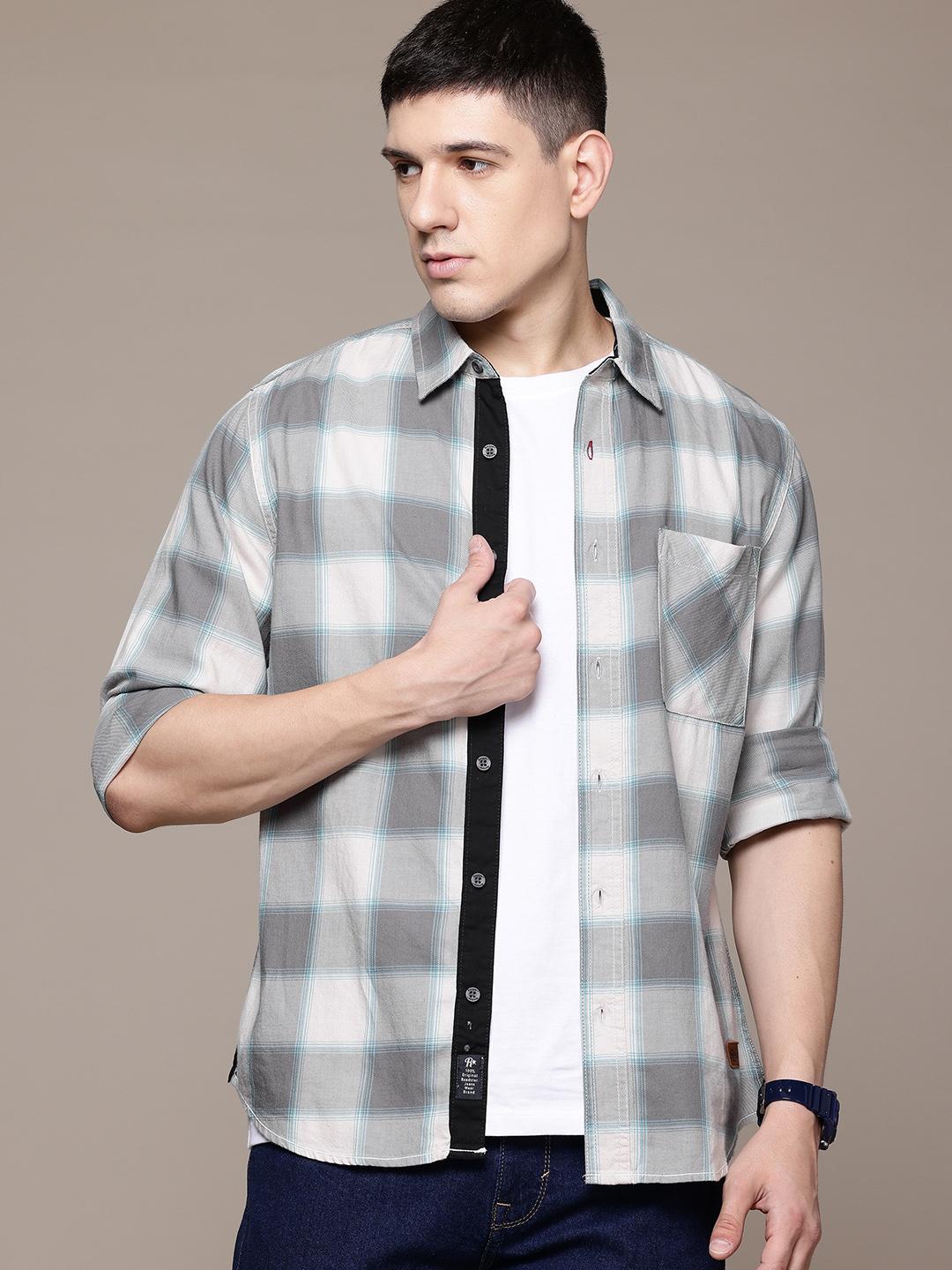 Roadster Pure Cotton Checked Casual Shirt - Image 1