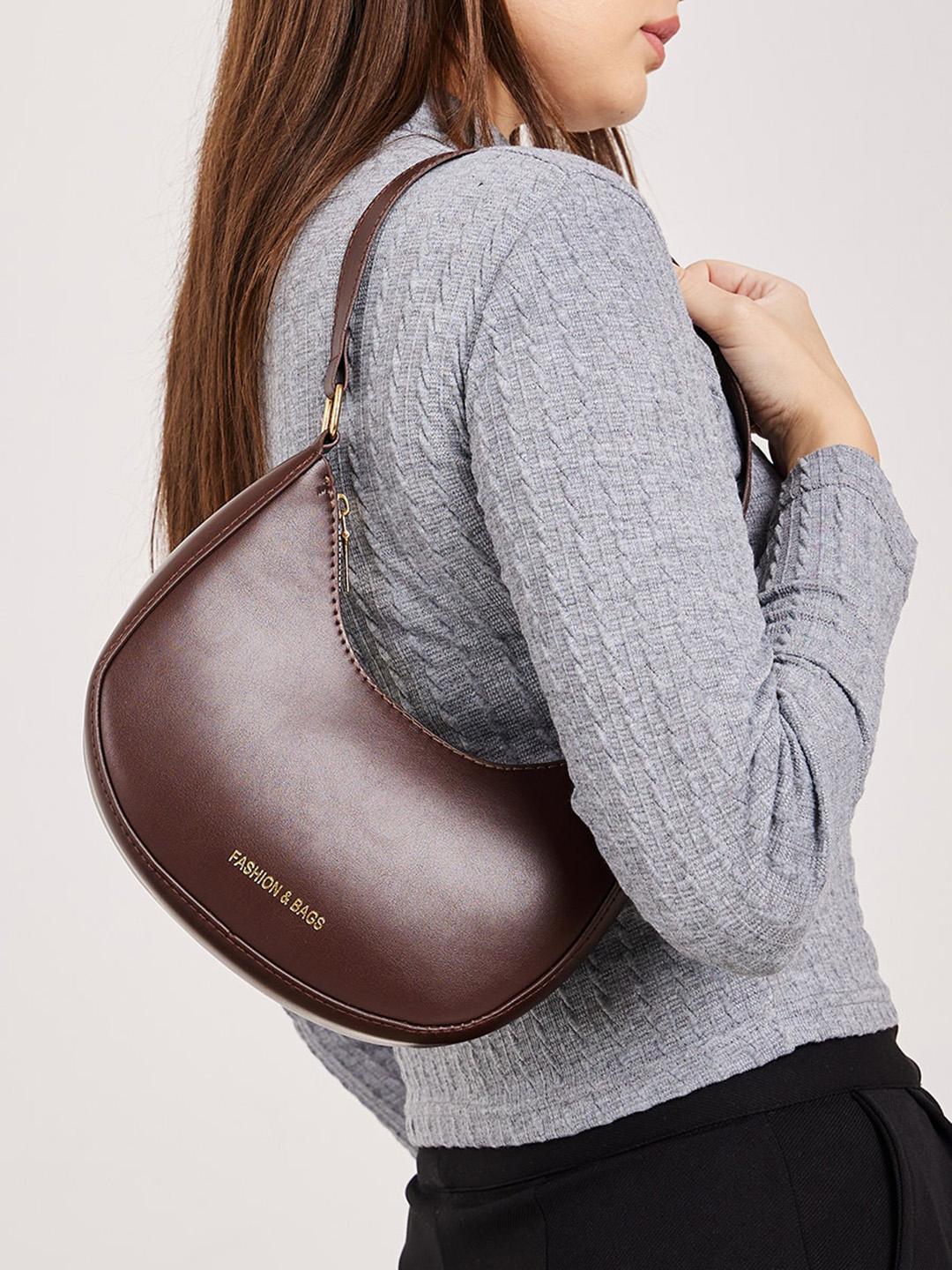 Buy STYLI Half Moon Shape Bag with Zip Closure - Handbags for