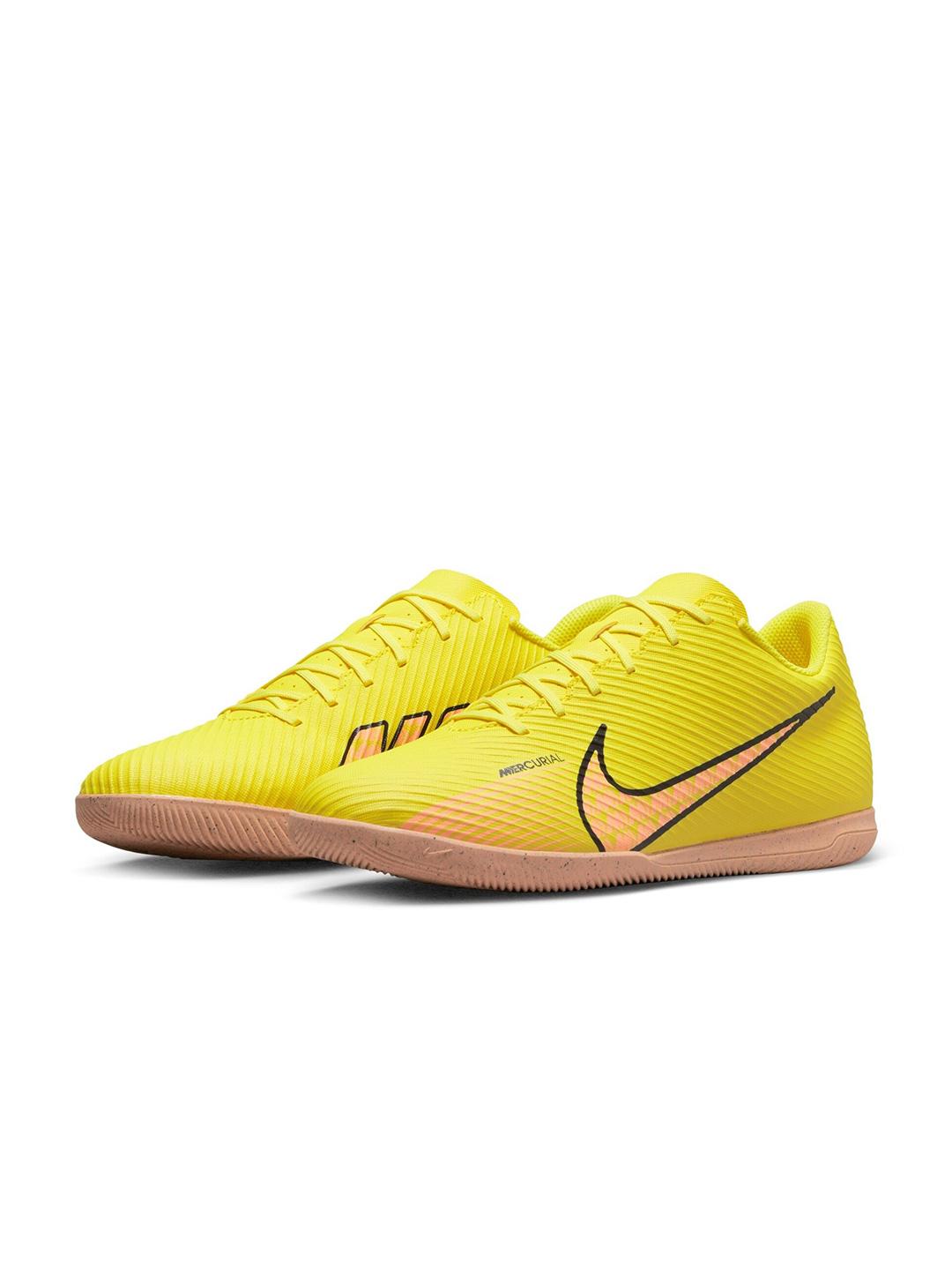 Buy Nike Mercurial Vapor 15 Club Indoor Court Low-Top Football