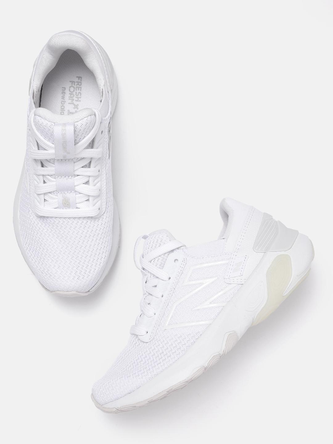 New Balance Women Woven Design 1440 Running Shoes