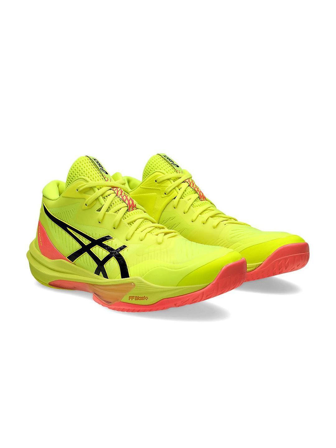 Buy ASICS SKY ELITE FF MT PARIS Men Non-Marking Lace-Ups