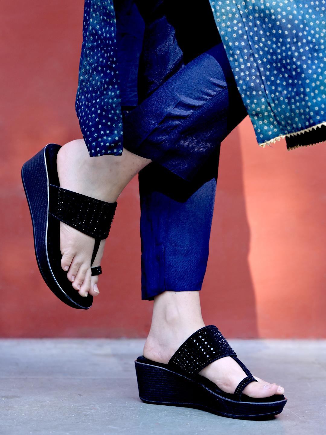 Shoetopia Women Embellished Wedge Sandals