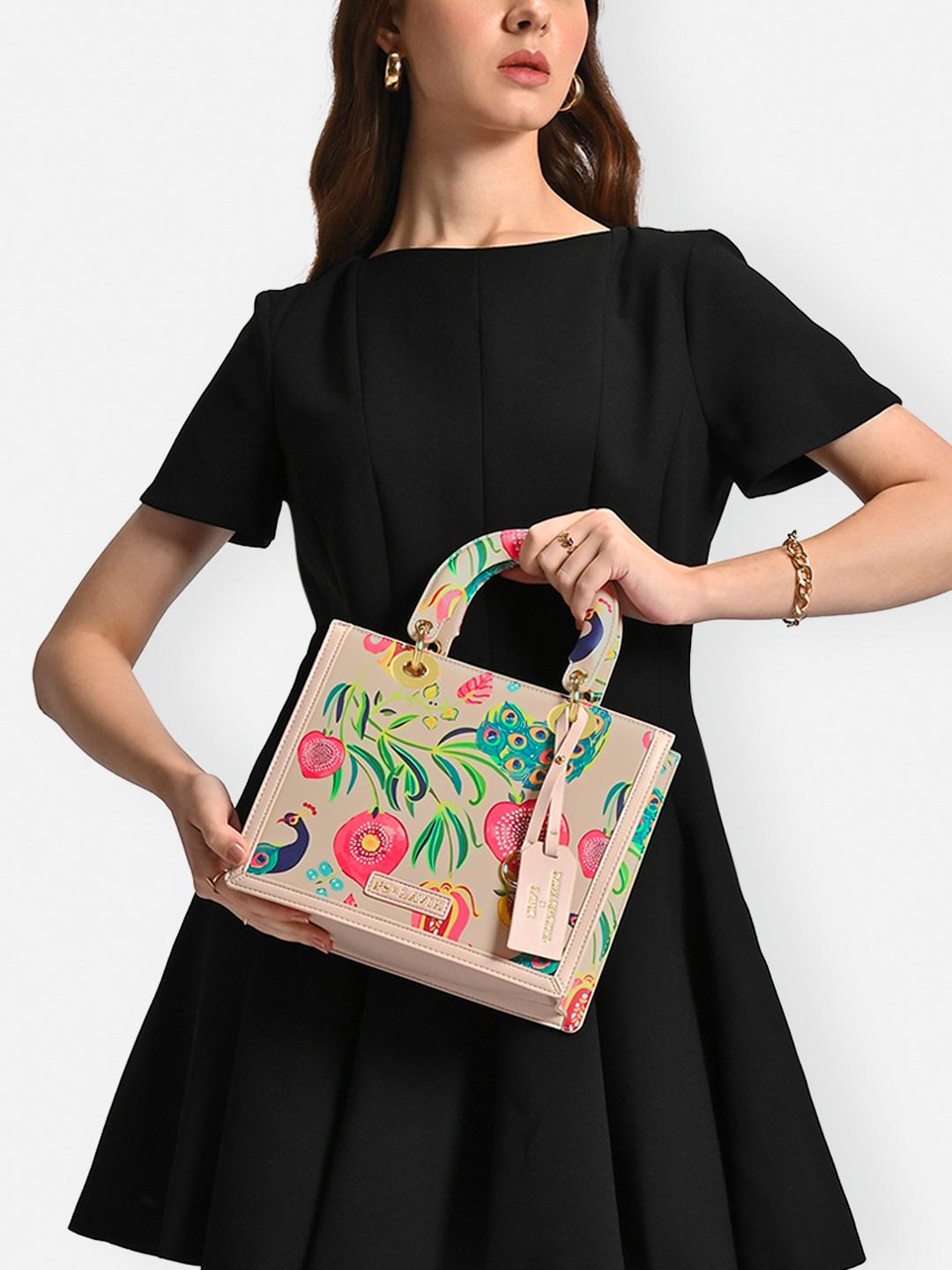 Buy Lavie X Payal Singhal Limited Edition Anarmor Box