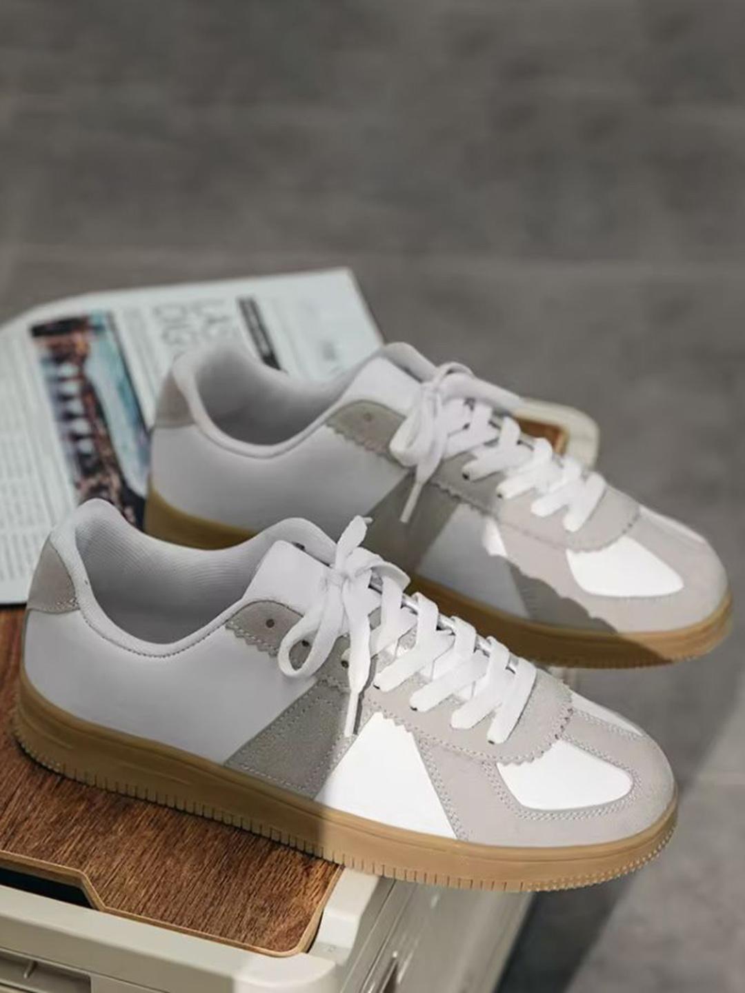 ASTEROID Men Sneakers - Image 1