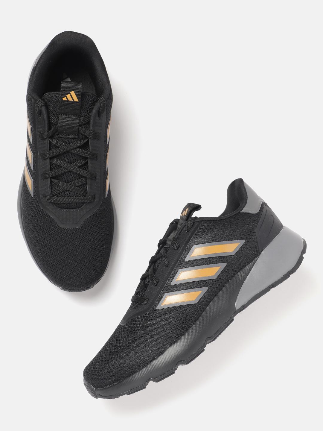 ADIDAS Men Woven Design Dash-Smooth Running Shoes