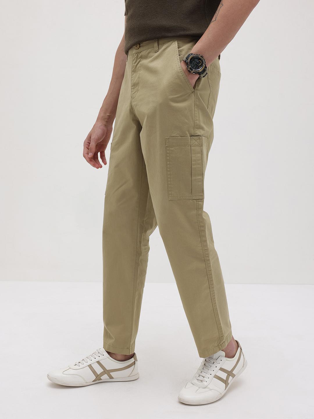 Roadster Men Relaxed Fit Low Rise Cargos - Image 1