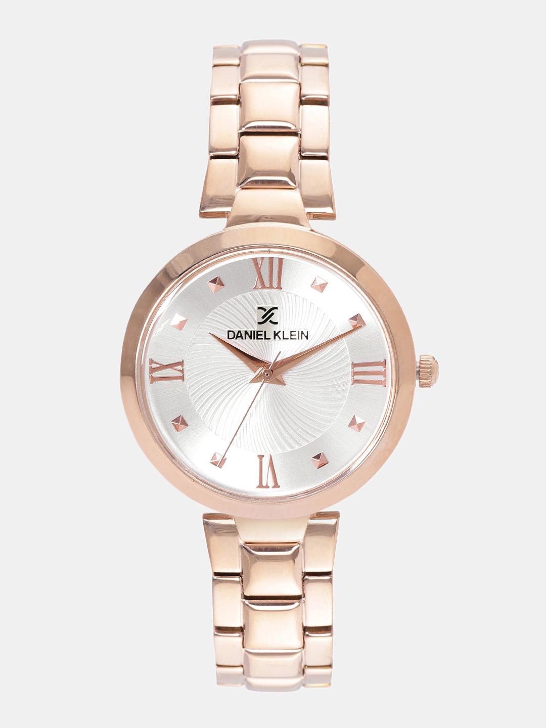 Daniel Klein Premium Women's Silver-Toned Analogue Watch DK11396 at ₹1,270 (80% Off) – Myntra