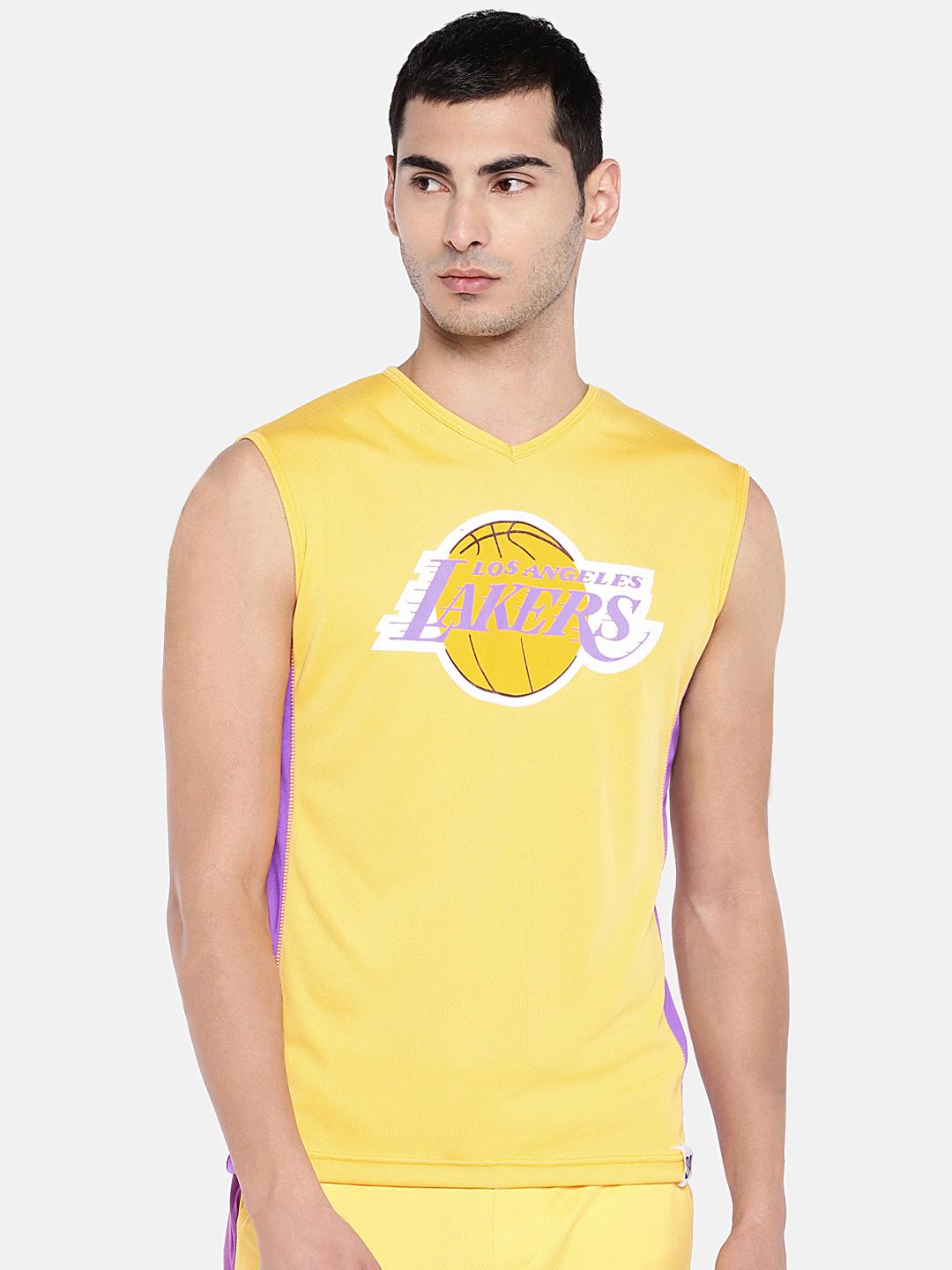 Los Angeles Lakers VネックTシャツ Mサイズ Buy NBA Men Yellow Printed V-Neck Los Angeles Lakers T-shirt