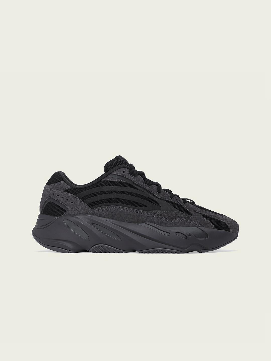 Buy ADIDAS Originals Men Black YEEZY Boost 700 V2 VANTA Shoes