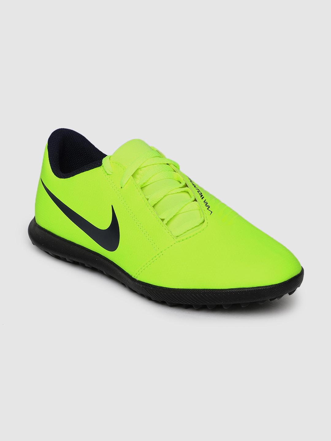 Buy Nike Kids Fluorescent Green PHANTOM VENOM CLUB Football Shoes