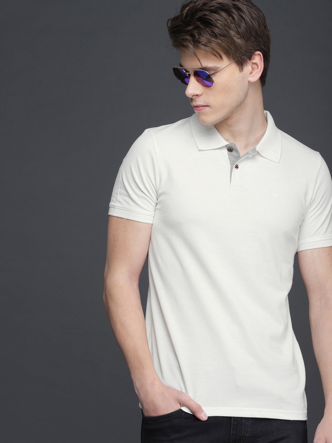 WROGN Men White Solid Slim Fit Polo T-shirt
