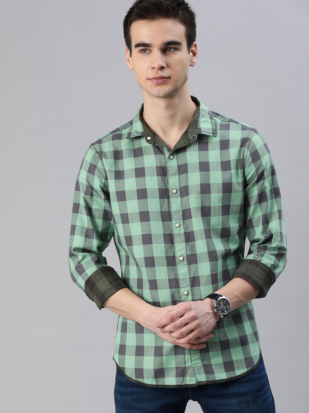 Levis Men Olive Green & Teal Green Slim Fit Reversible Checked Casual Shirt: Get up to 56% off