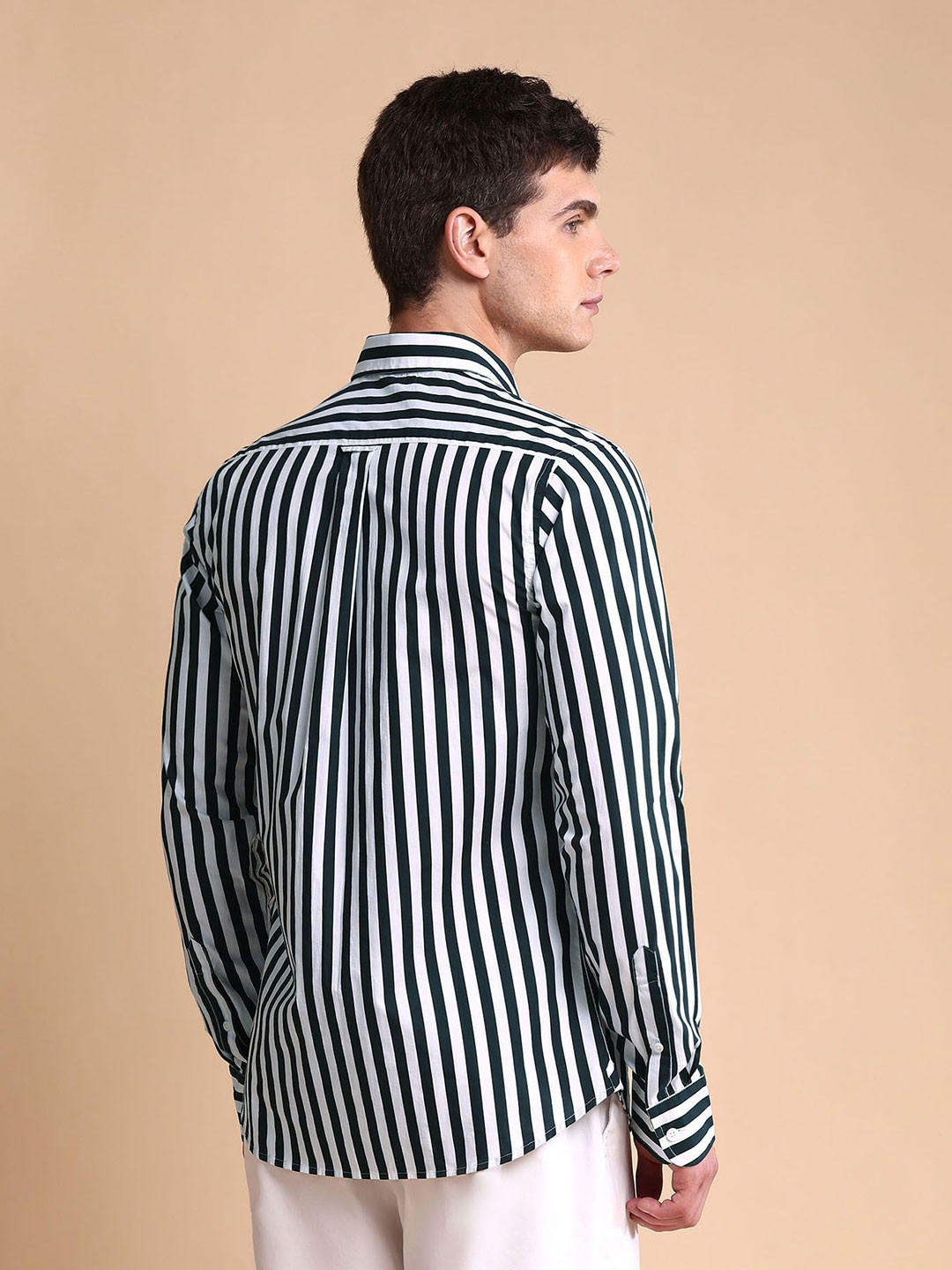 U.S. Polo Assn. Men Vertical Stripes Pure Cotton Casual Shirt - Image 5
