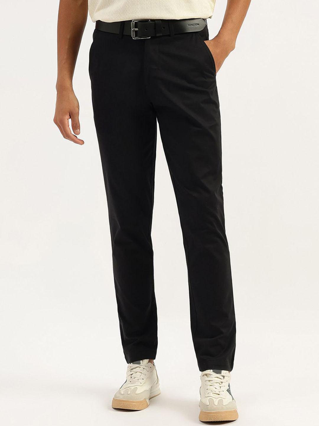 United Colors of Benetton Men Relaxed Fit Mid-Rise Trousers