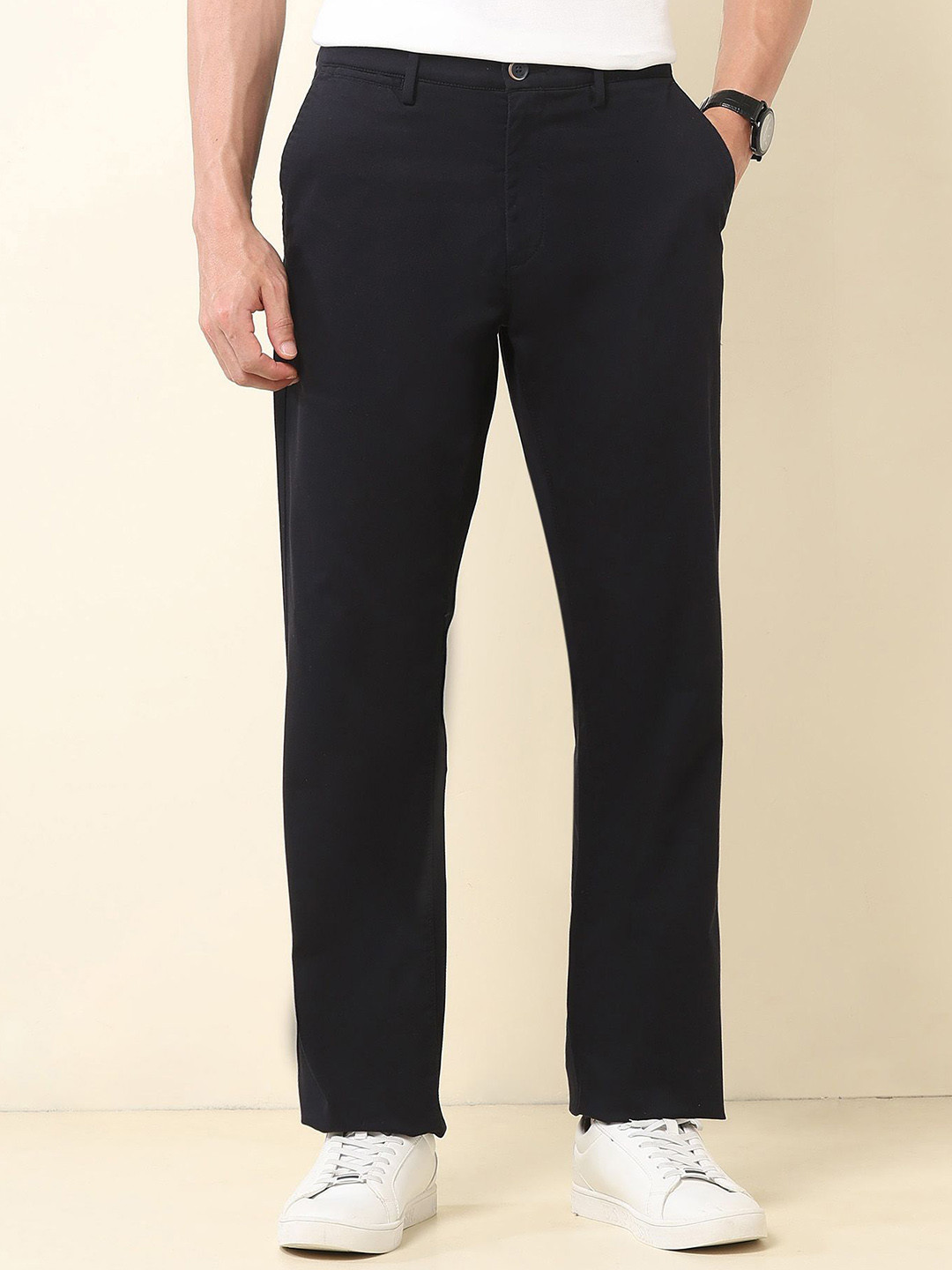 U.S. Polo Assn. Men Classic Straight Fit Chinos Trousers