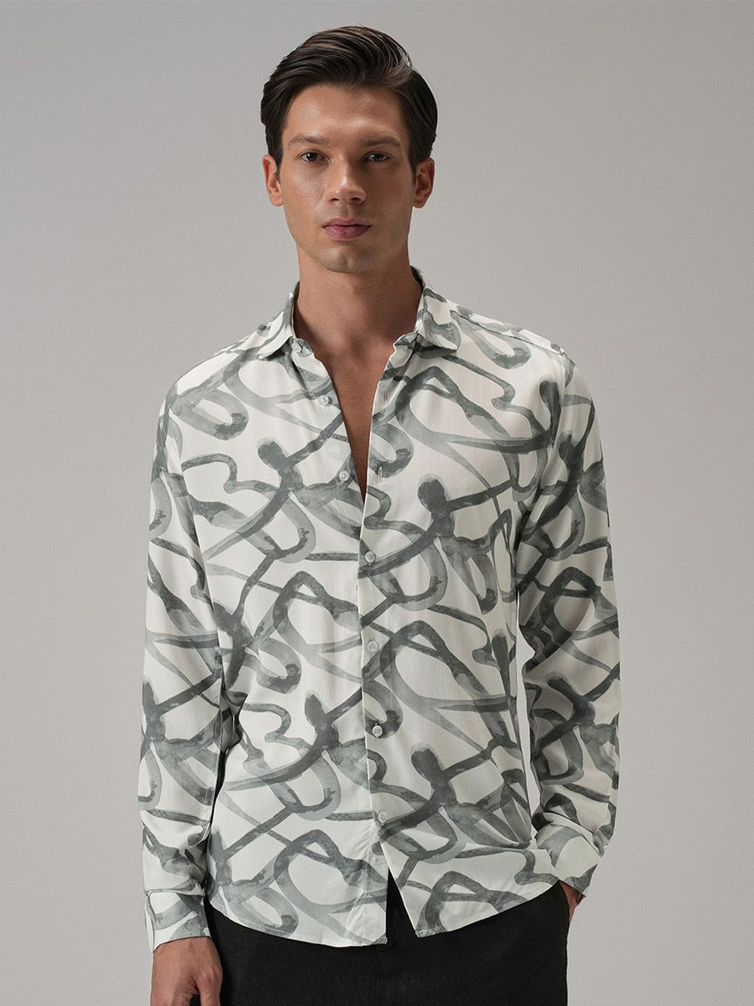 Banana Club Men Classic Slim Fit Opaque Printed Casual Shirt