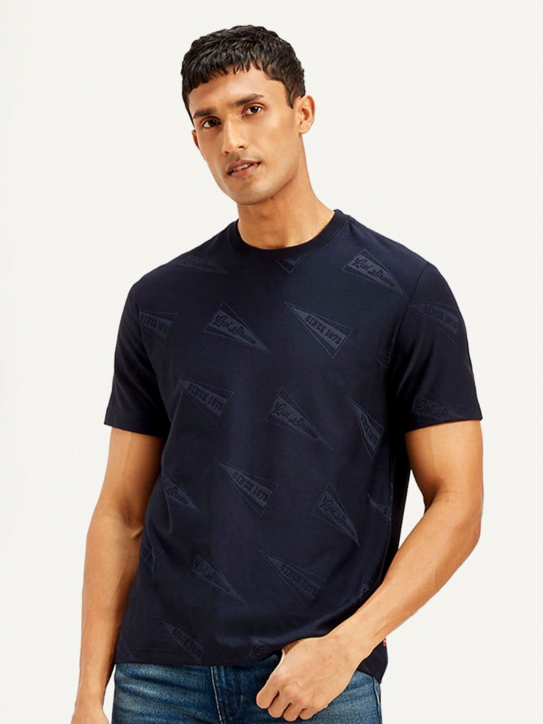Levis Men Typography Printed Round Neck T-shirt