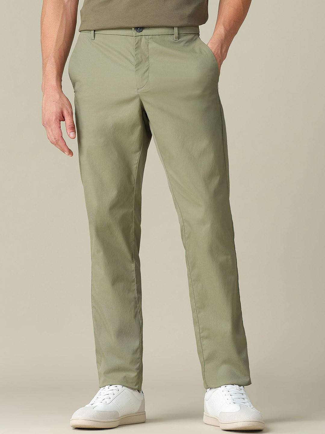U.S. Polo Assn. Men Slim Fit Mid-Rise Trouser