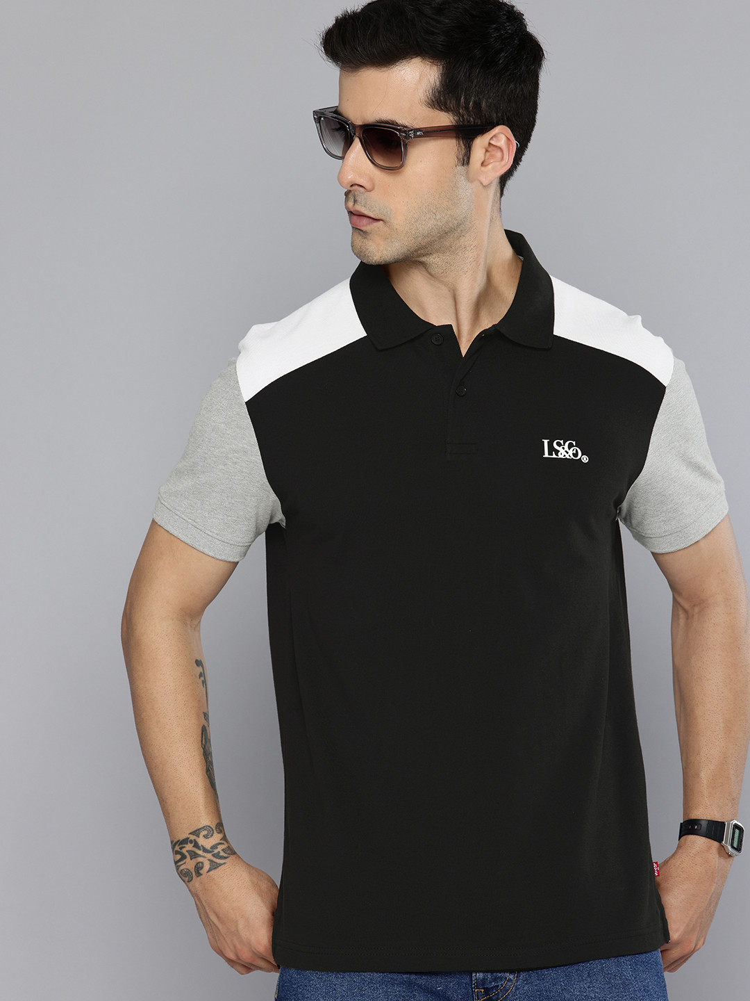 Levis Pure Cotton Colourblocked Polo Collar Slim Fit T-shirt