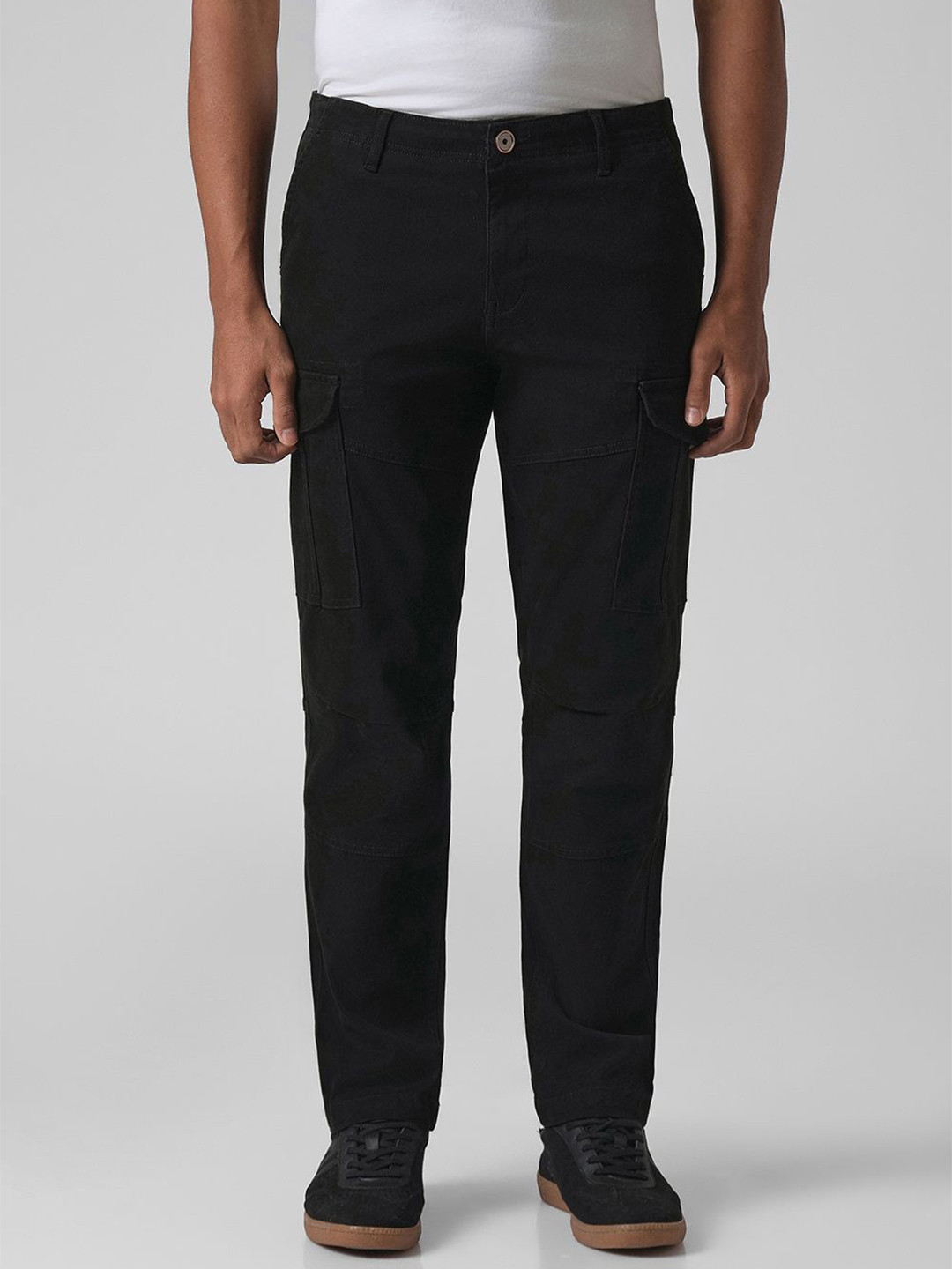 Banana Club Men Black Regular Fit Mid-Rise Pure Cotton Cargos Trousers