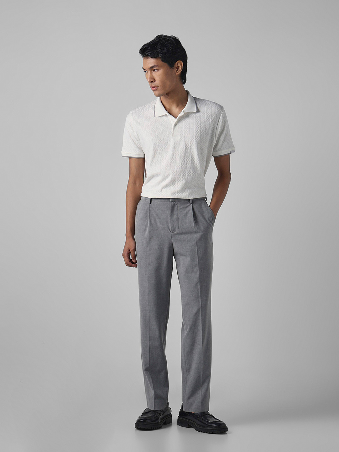 Mufti Men Tapered Fit Pleated Casual Trousers
